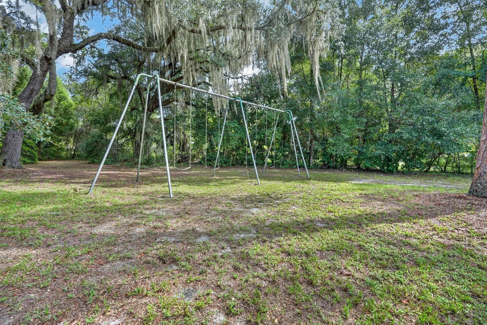 Single Family Residence at 500 LAKE WINNEMISSETT DR, DELAND, photo 69 of 86