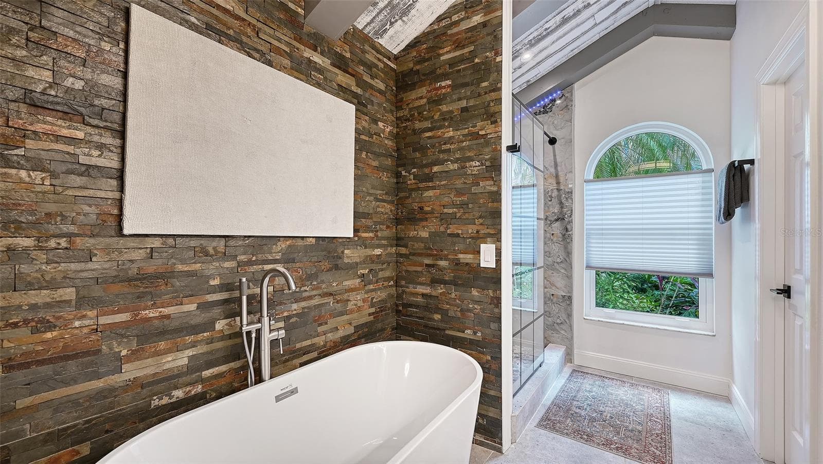 Custom Tile work - 5220 SUNNYDALE CIR S, SARASOTA