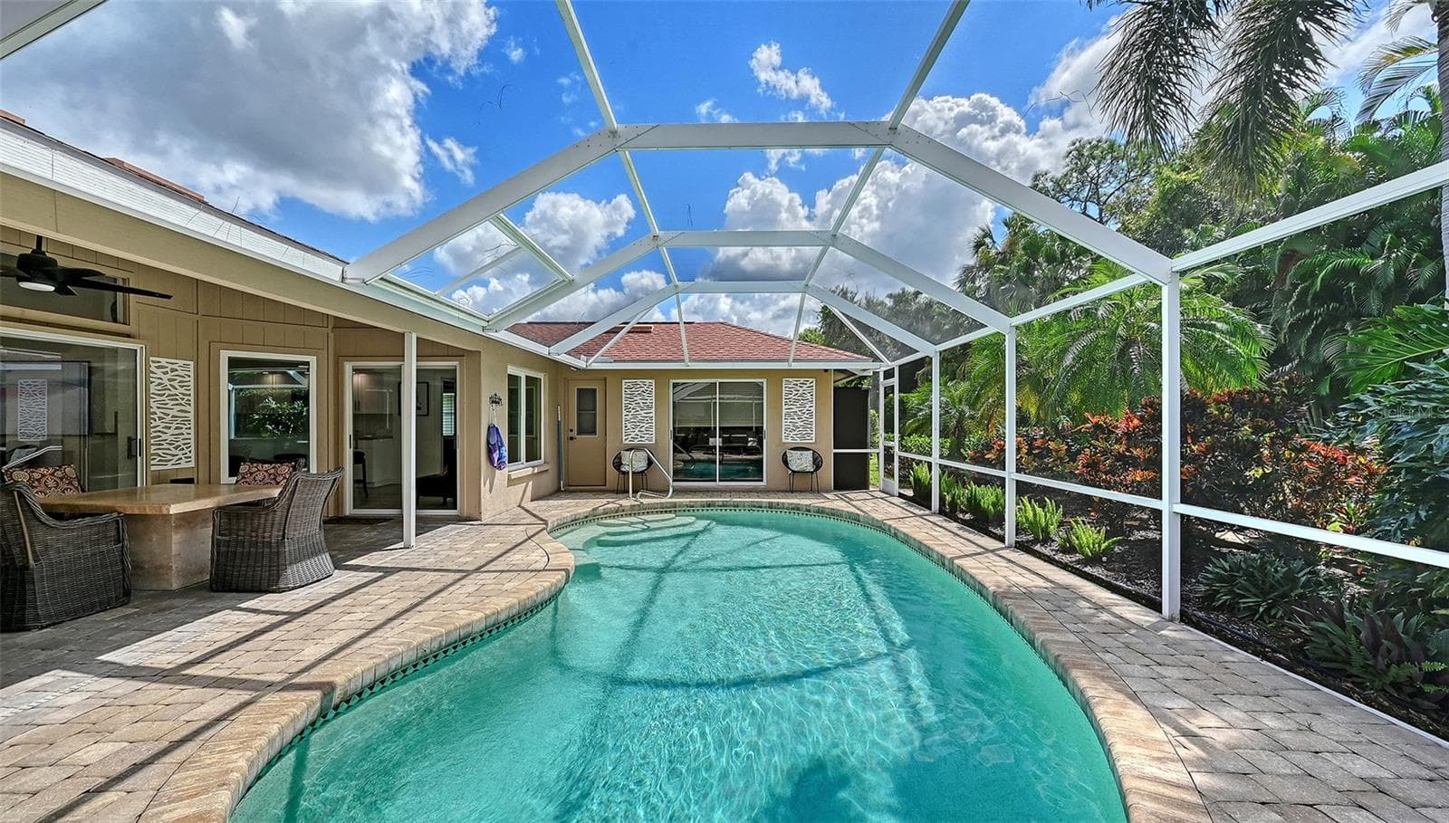 Single Family Residence at 5220 SUNNYDALE CIR S, SARASOTA, photo 33 of 53