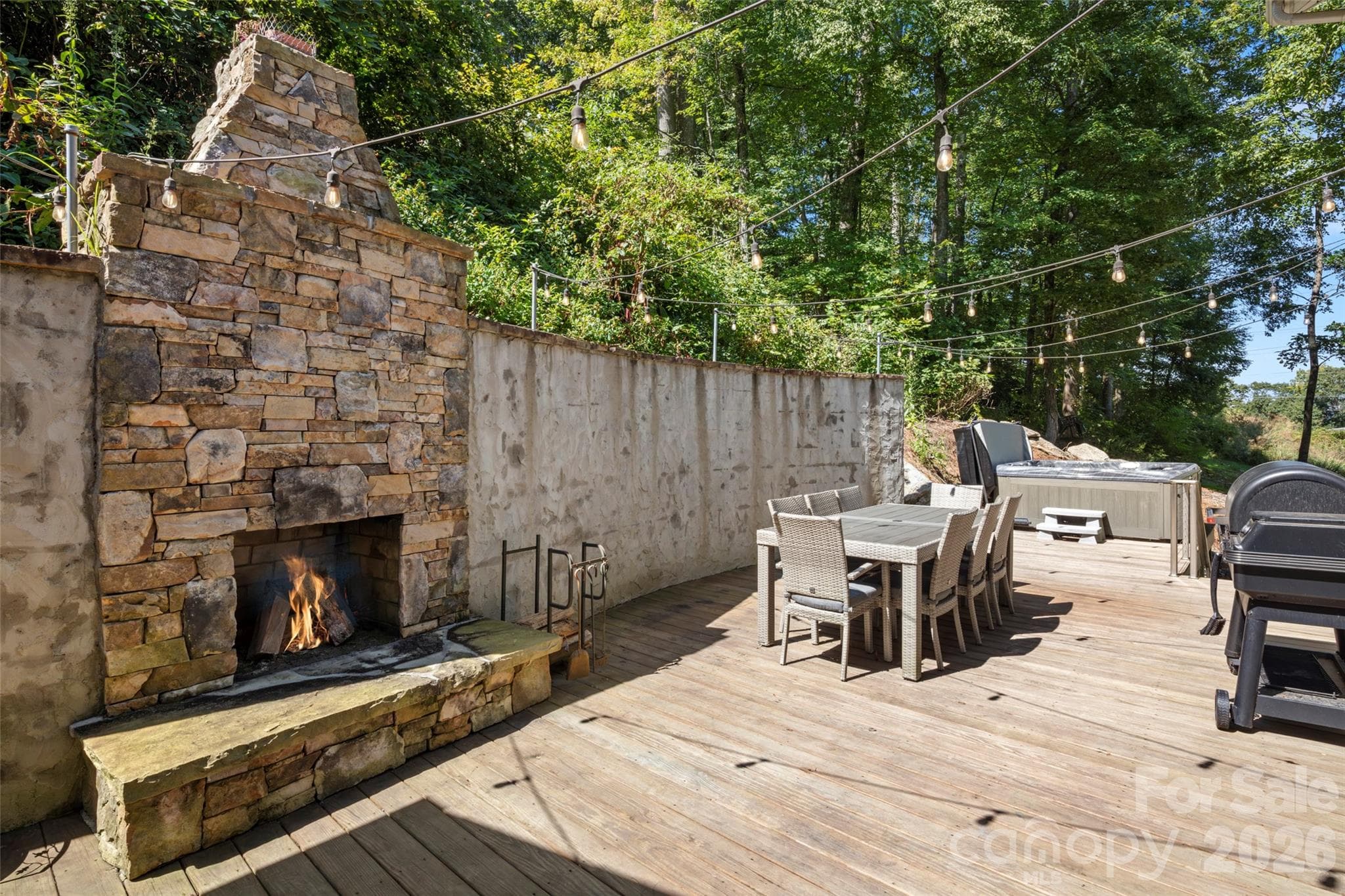 Spacious entertaining deck with wood burning fireplace - 349 View Rock Lane, Hendersonville