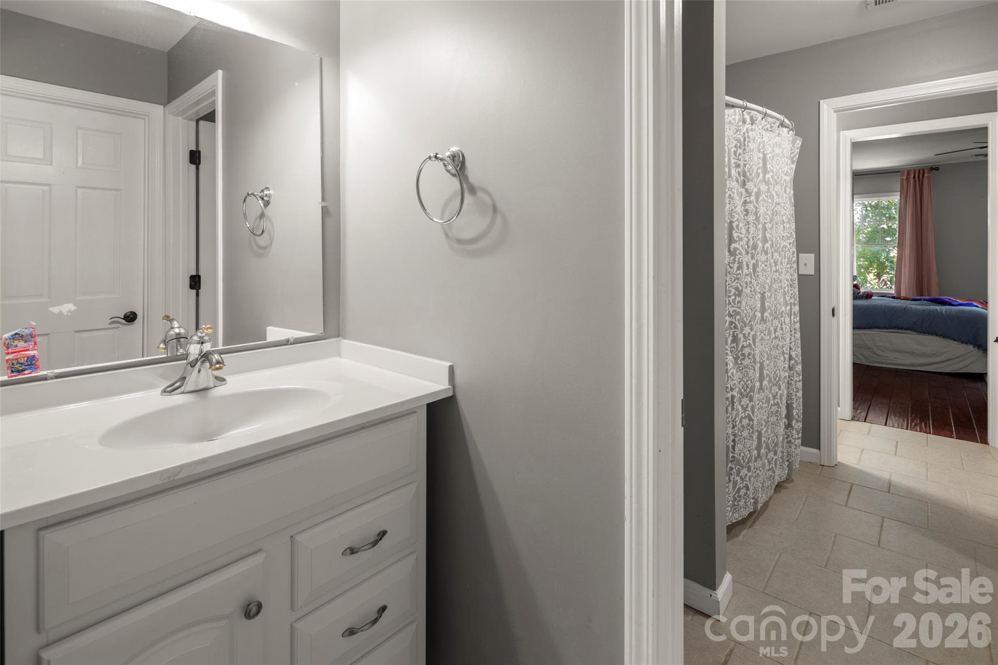 Single Family Residence at 349 View Rock Lane, Hendersonville, photo 29 of 48
