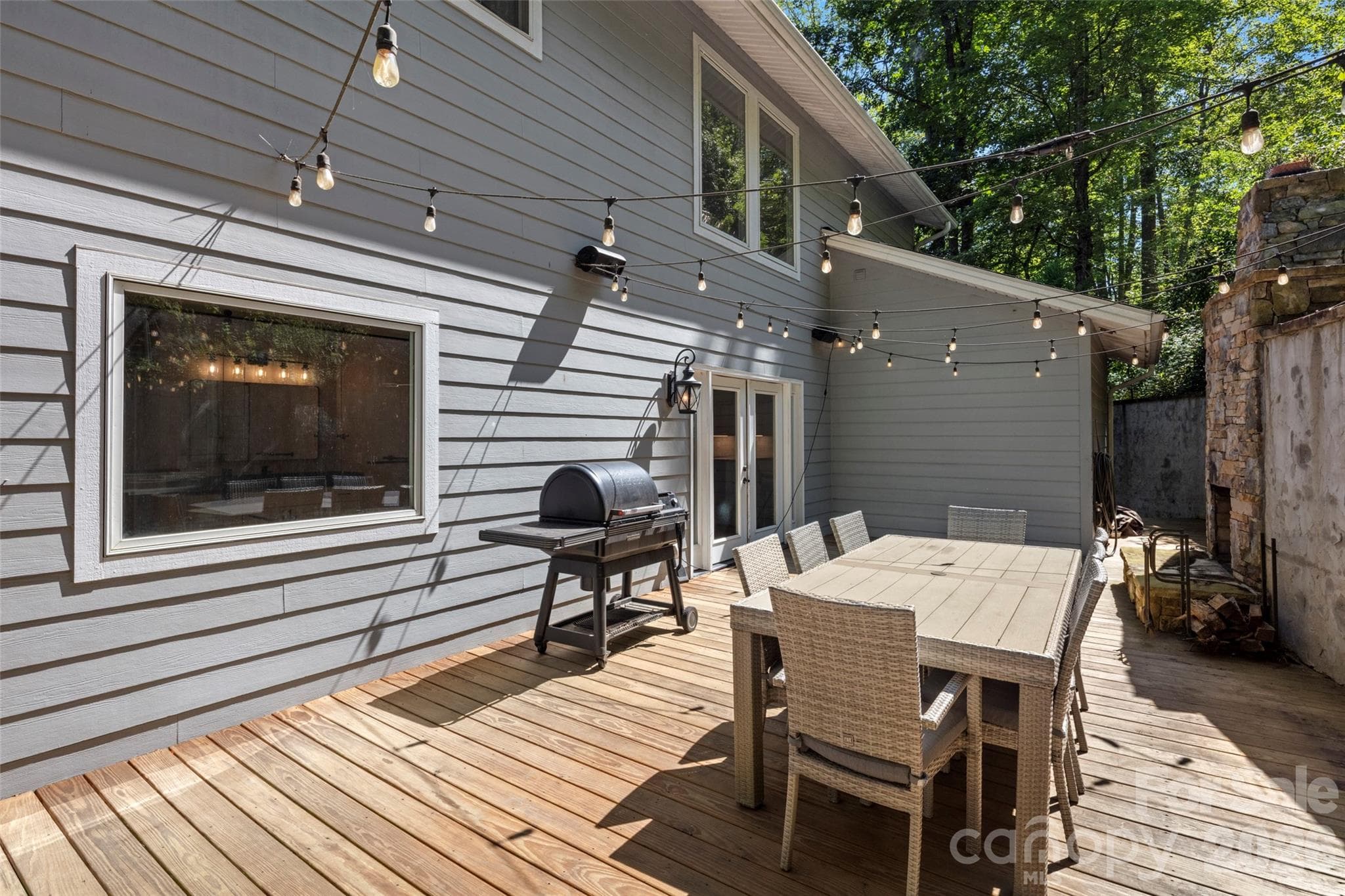 Single Family Residence at 349 View Rock Lane, Hendersonville, photo 32 of 48