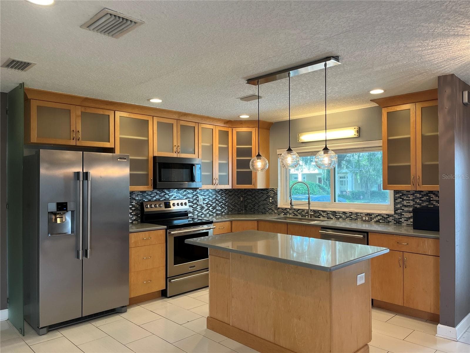 Single Family Residence at 514 BAKER ST, ORLANDO, photo 5 of 22