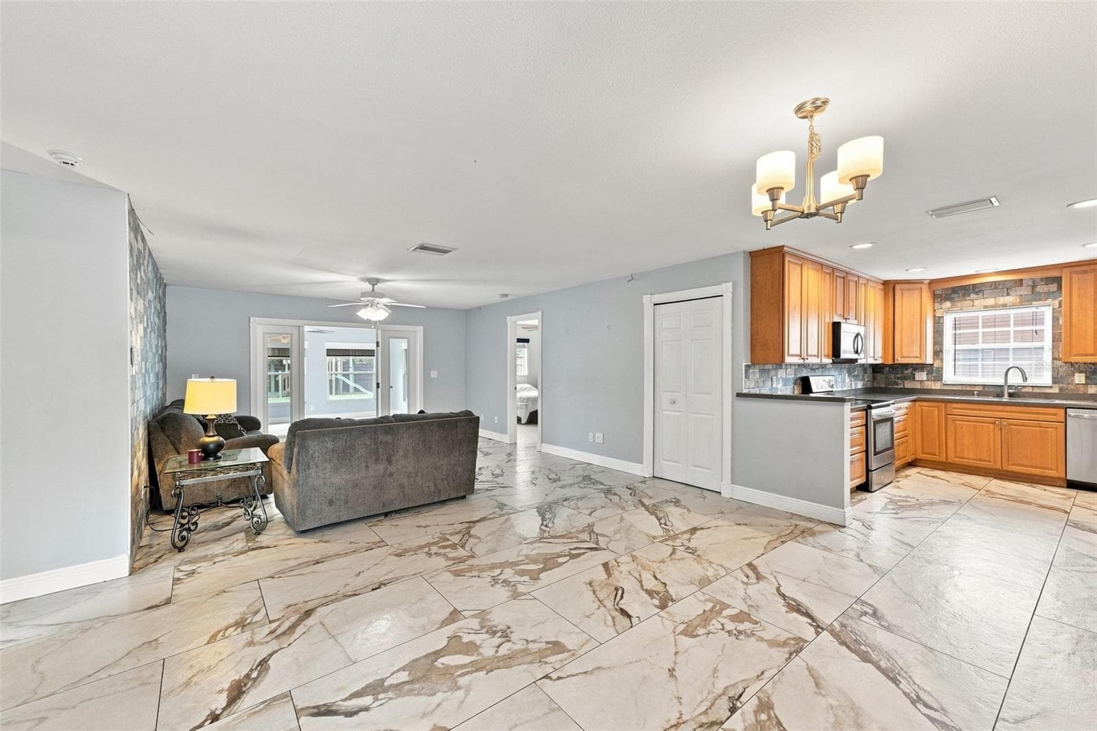 Single Family Residence at 2520 FAWN CT, CLEARWATER, photo 18 of 56