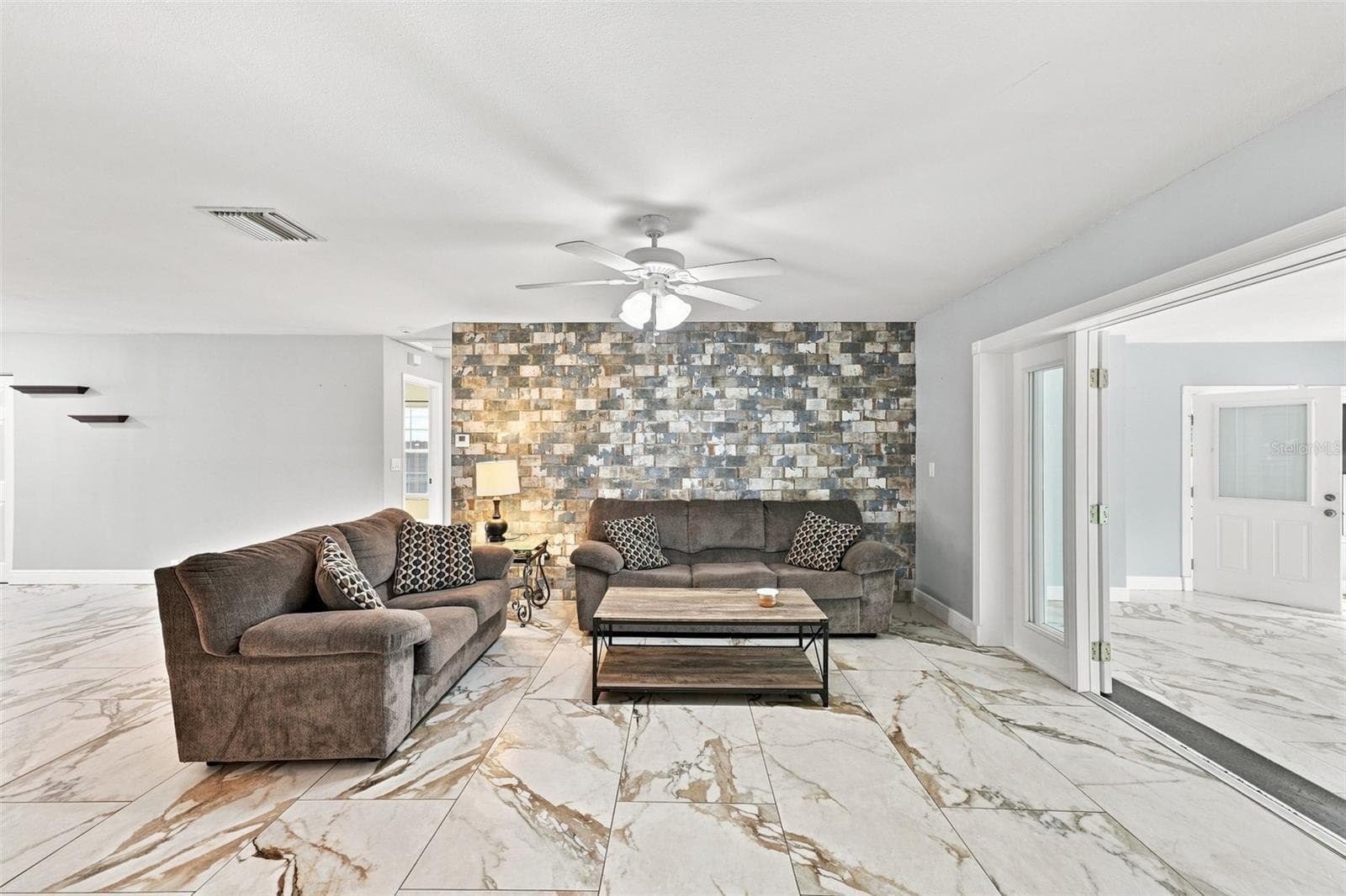 Single Family Residence at 2520 FAWN CT, CLEARWATER, photo 23 of 56