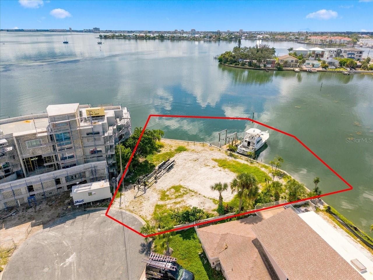 5400 ALOHA DR