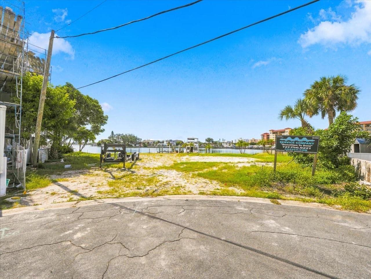 Land at 5400 ALOHA DR, ST PETE BEACH, photo 2 of 25
