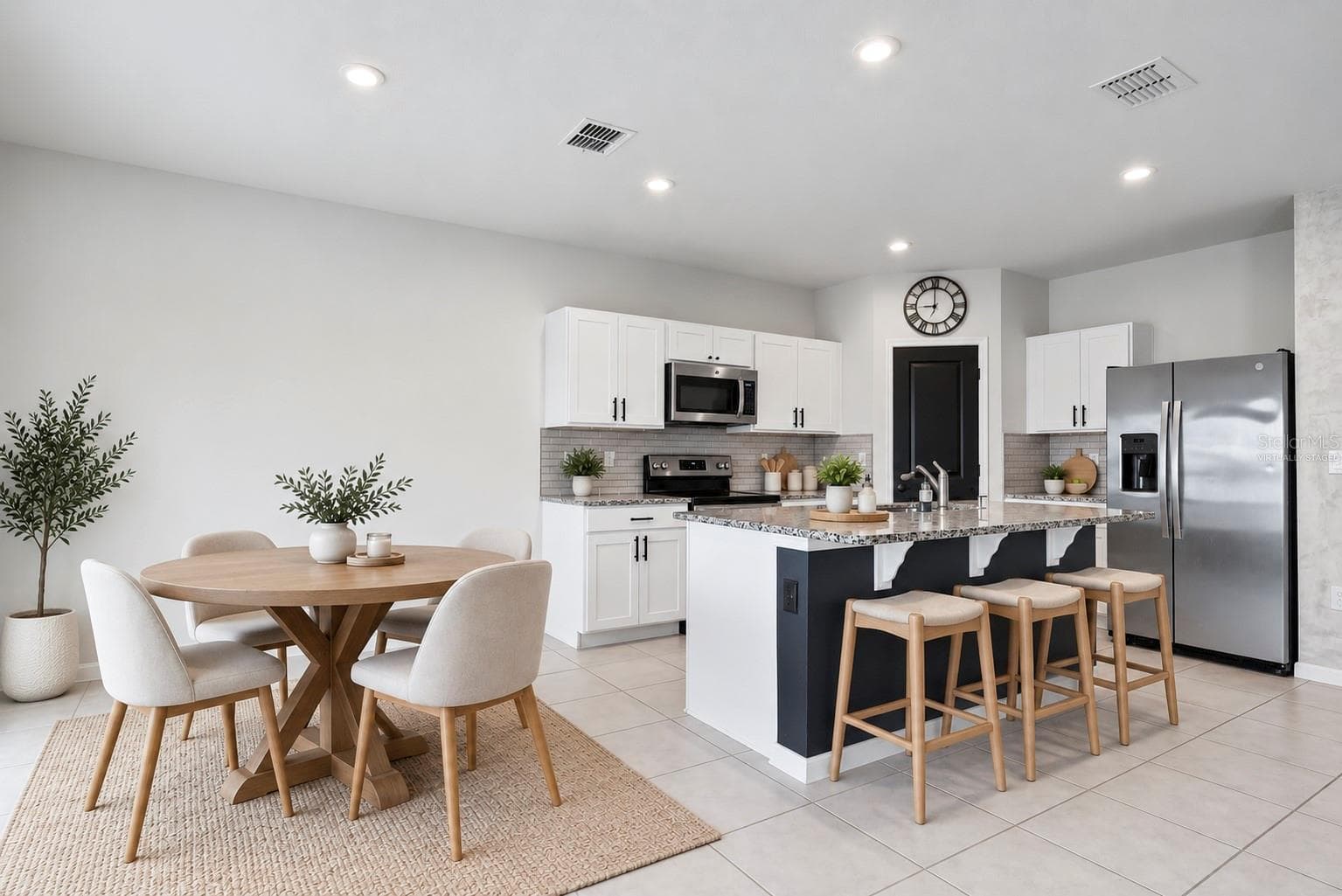 Virtually Staged - 1185 CATSKILL DR, HAINES CITY