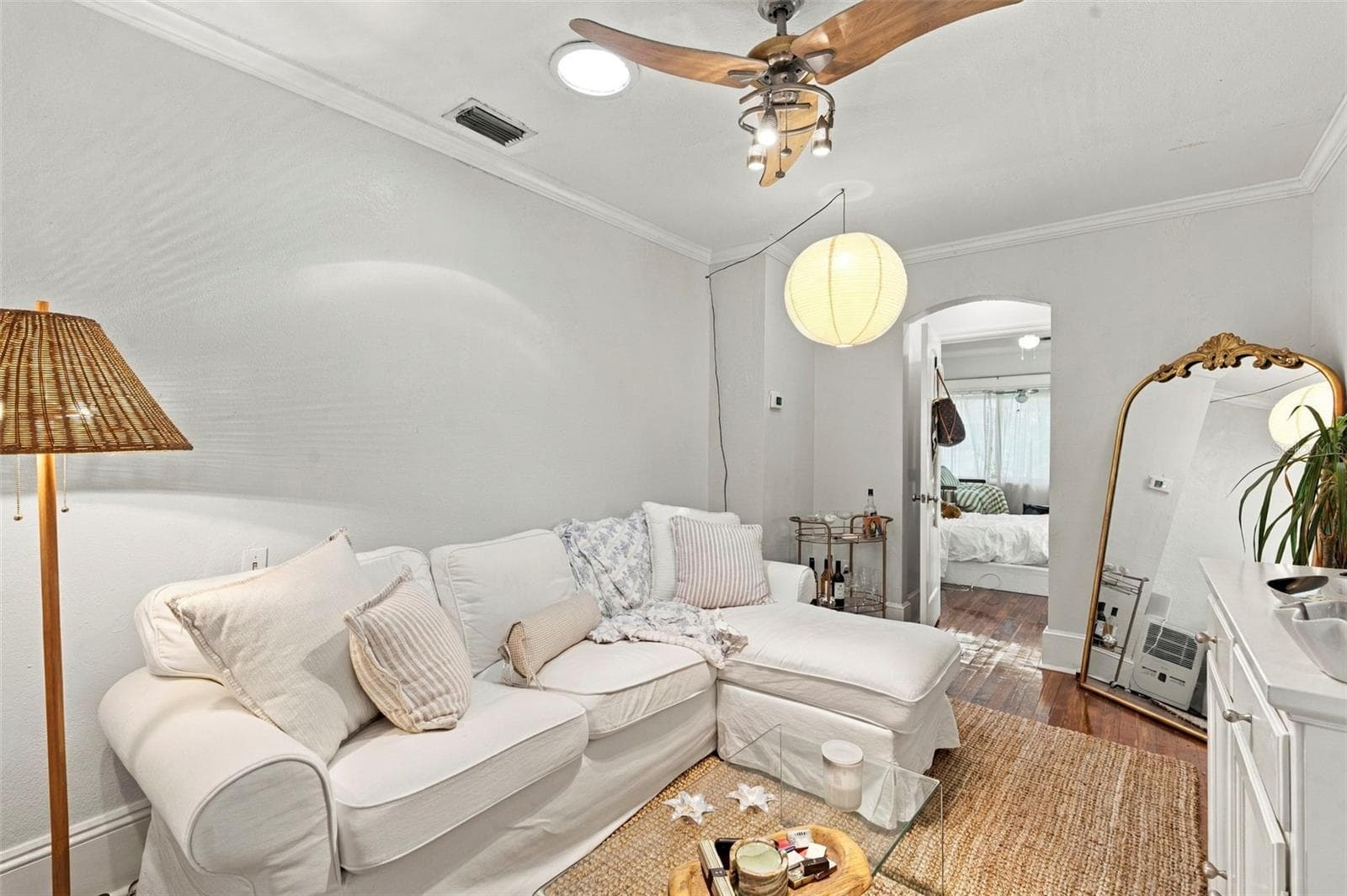 Triplex at 406 10TH AVE NE, ST PETERSBURG, photo 11 of 49