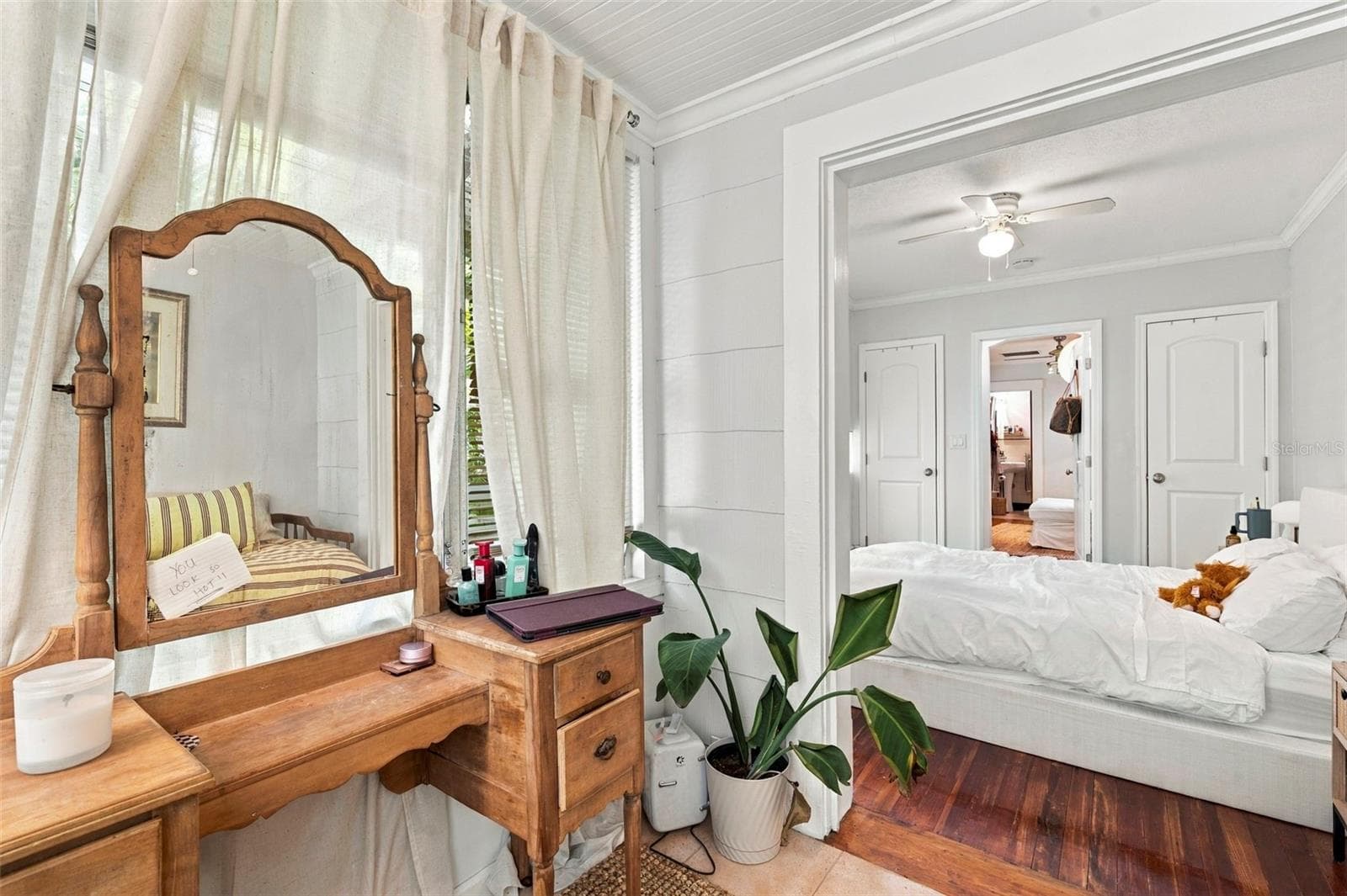 Triplex at 406 10TH AVE NE, ST PETERSBURG, photo 16 of 49