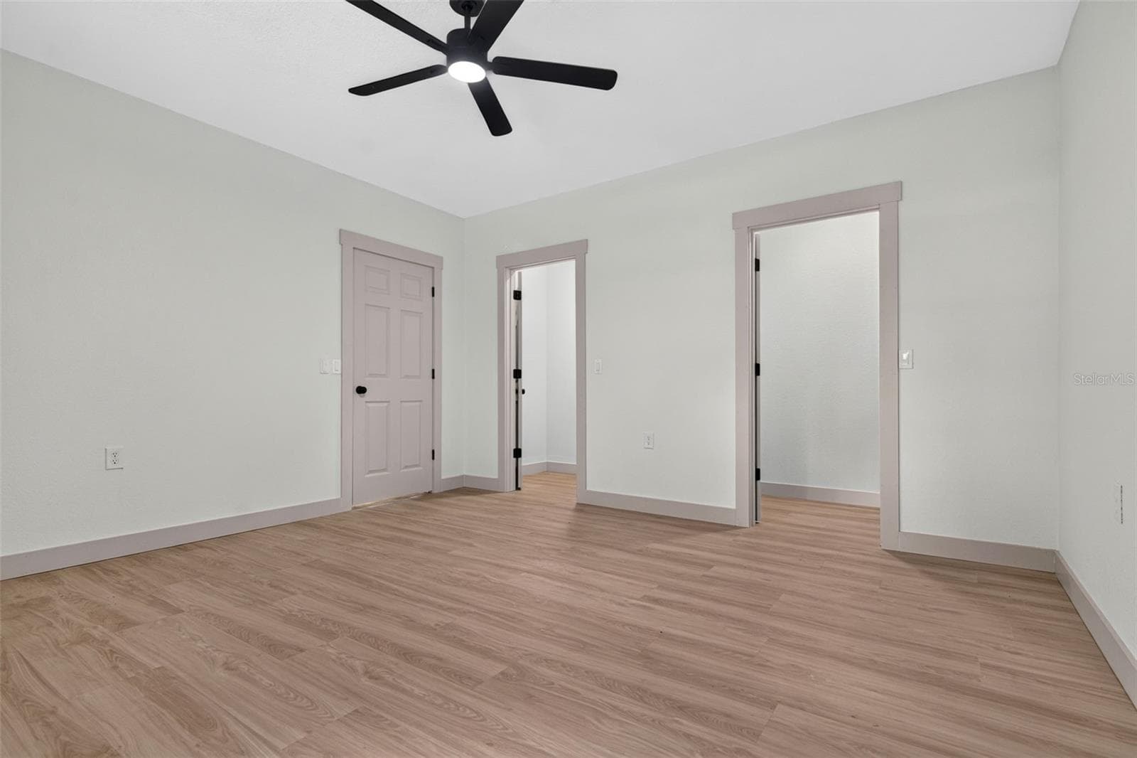 Single Family Residence at 209 S SAINT CLOUD AVE, VALRICO, photo 30 of 72