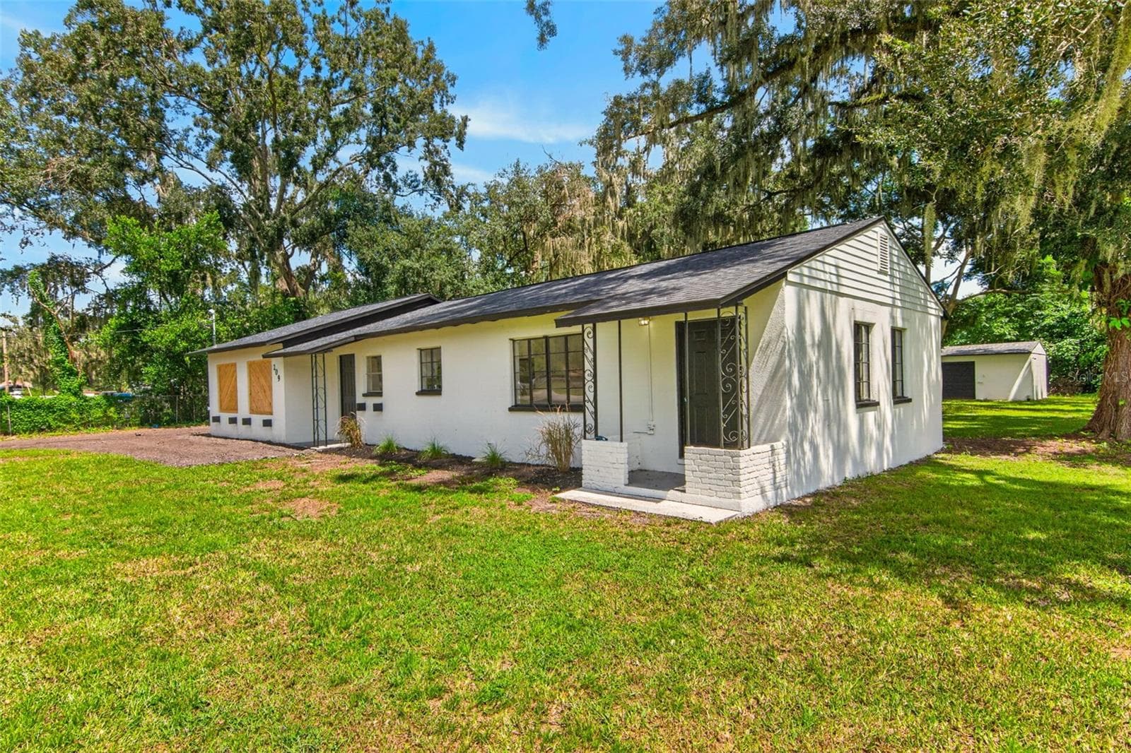 Single Family Residence at 209 S SAINT CLOUD AVE, VALRICO, photo 46 of 72