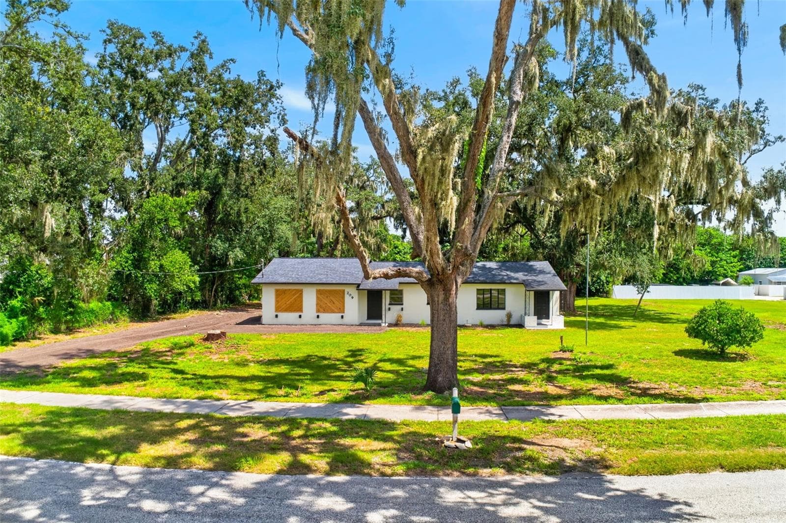 Single Family Residence at 209 S SAINT CLOUD AVE, VALRICO, photo 54 of 72