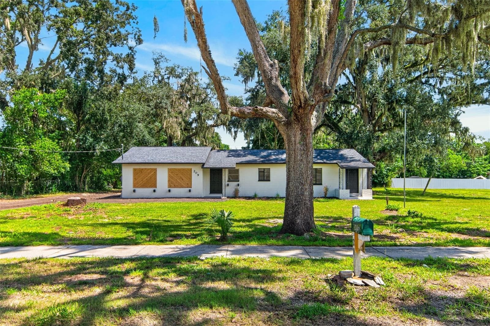 Single Family Residence at 209 S SAINT CLOUD AVE, VALRICO, photo 55 of 72