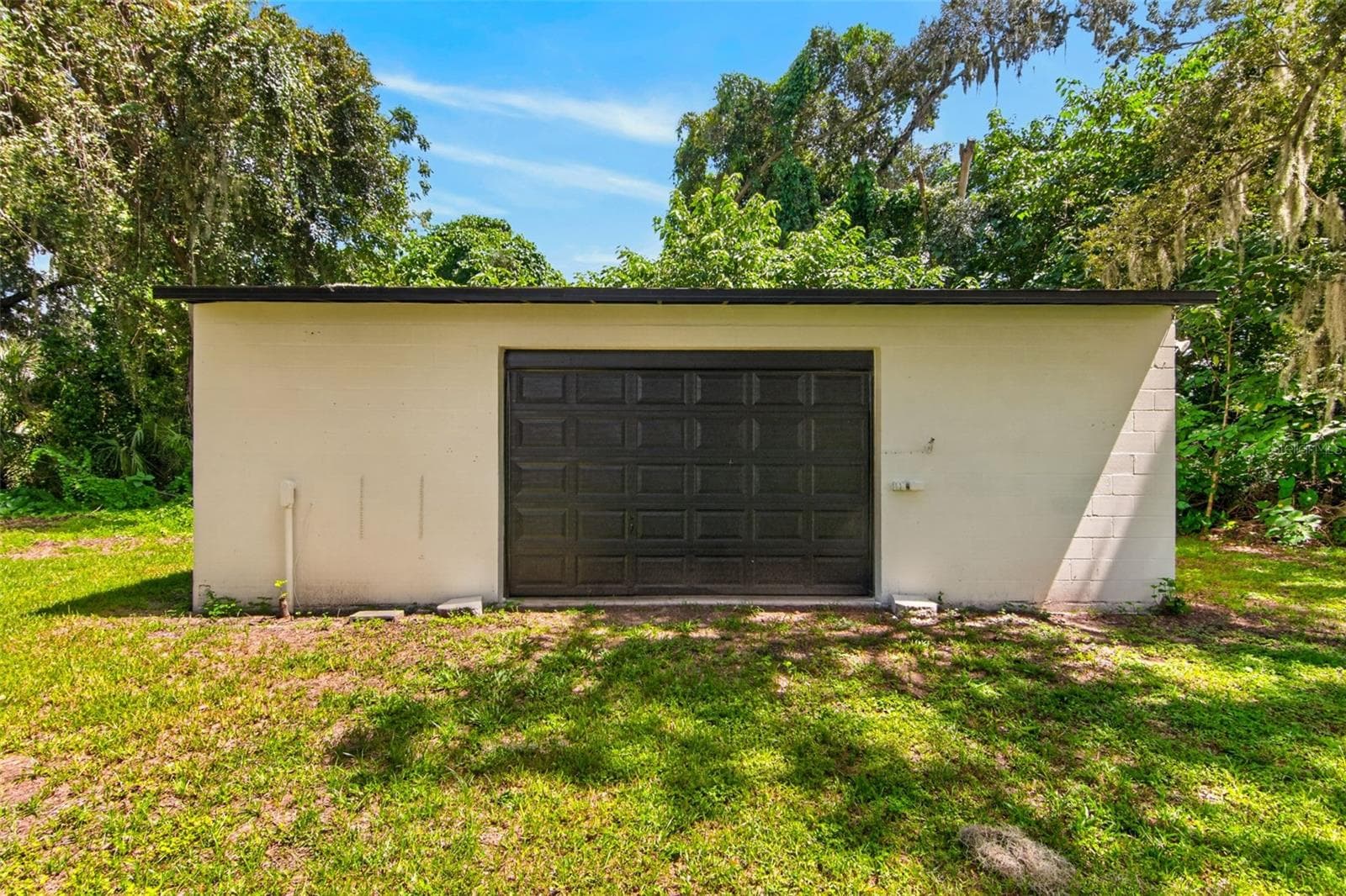 Single Family Residence at 209 S SAINT CLOUD AVE, VALRICO, photo 61 of 72