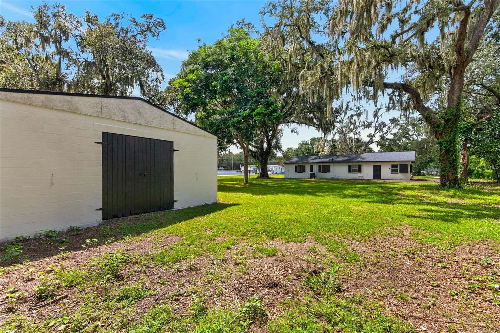 Single Family Residence at 209 S SAINT CLOUD AVE, VALRICO, photo 64 of 72