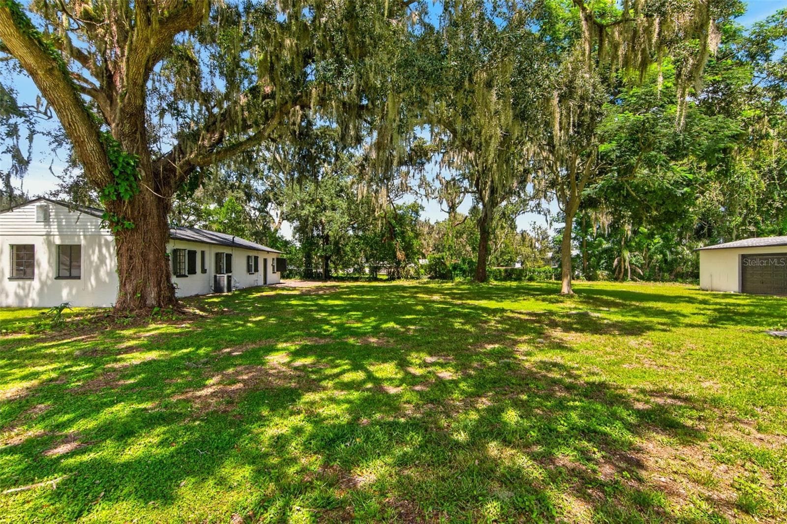 Single Family Residence at 209 S SAINT CLOUD AVE, VALRICO, photo 67 of 72