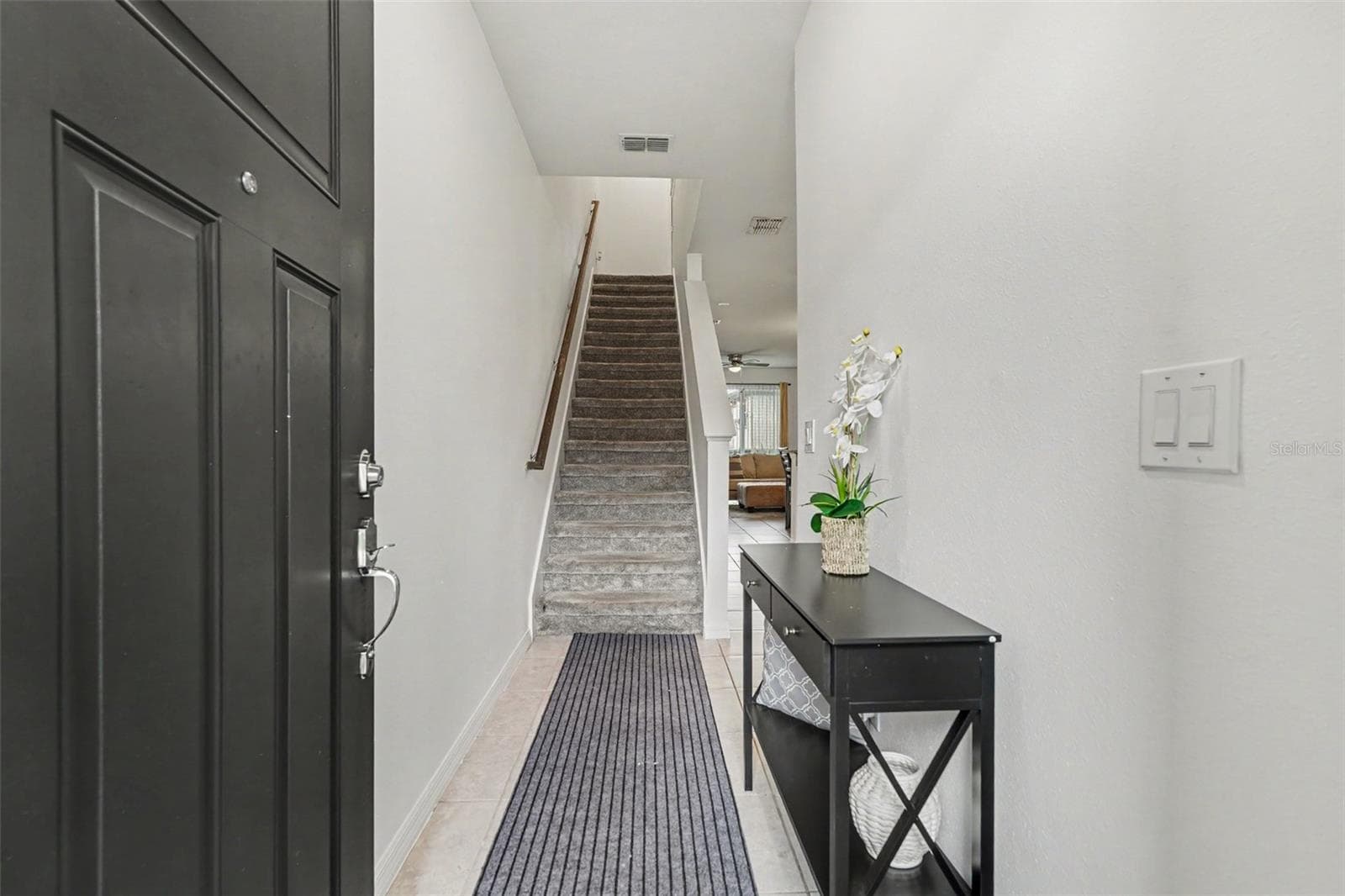 Townhouse at 5026 SYLVESTER LOOP, TAMPA, photo 6 of 38