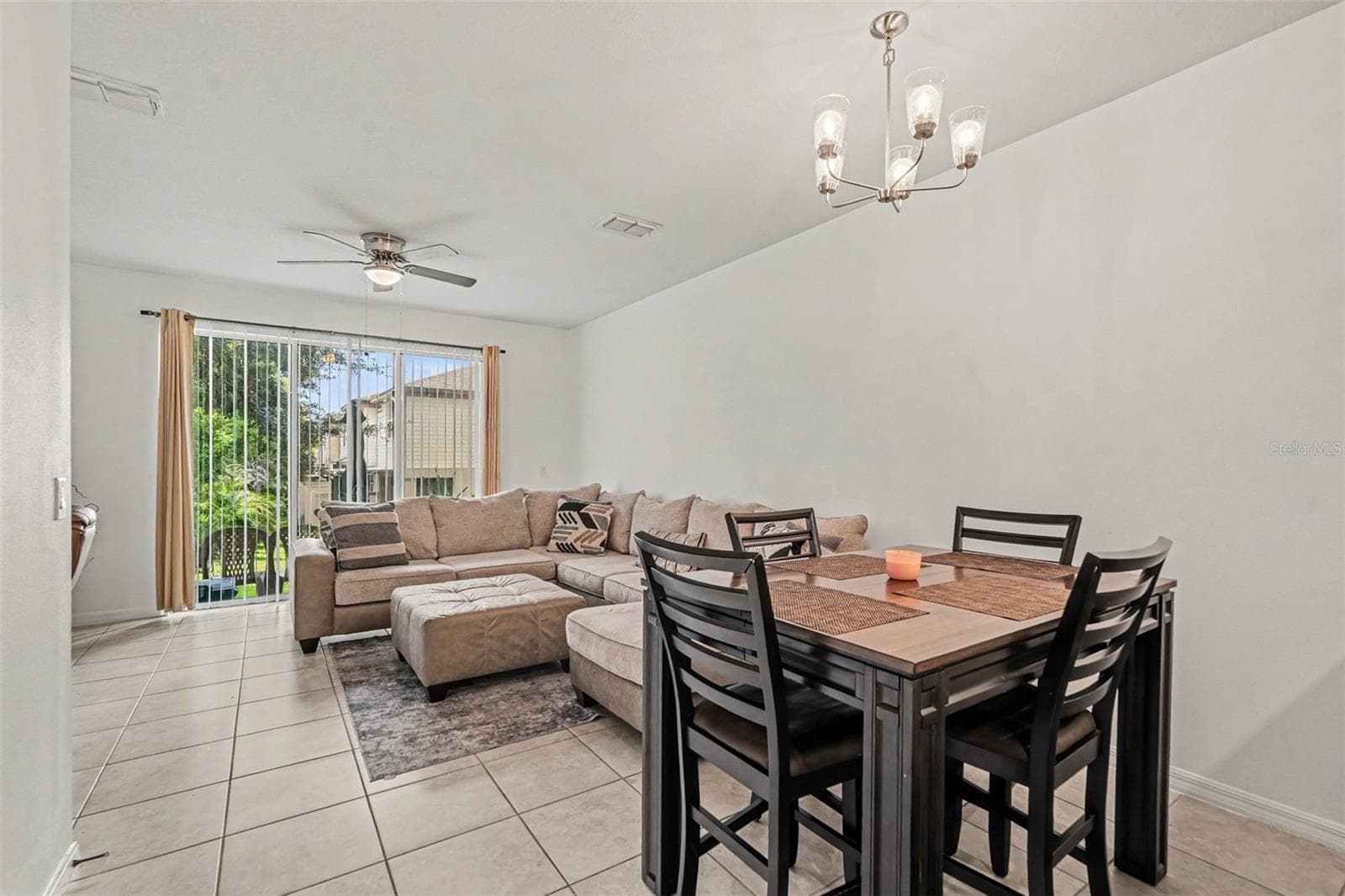 Townhouse at 5026 SYLVESTER LOOP, TAMPA, photo 12 of 38