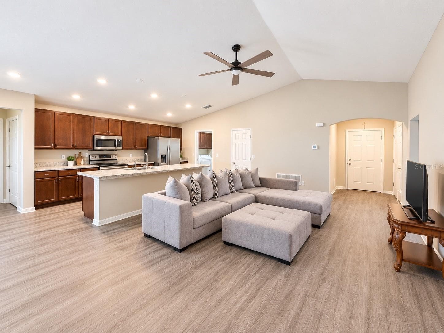 Single Family Residence at 11383 SW 58TH CIR, OCALA, photo 11 of 38