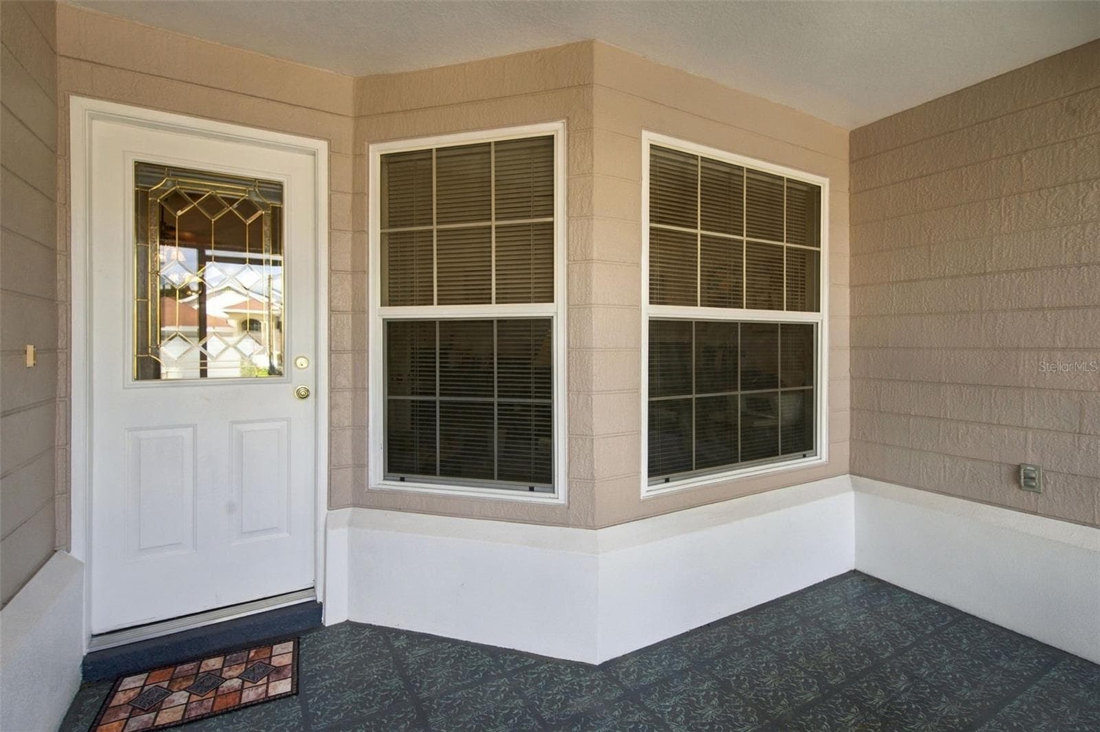 Single Family Residence at 1736 CHALLENGER AVE, DAVENPORT, photo 4 of 51