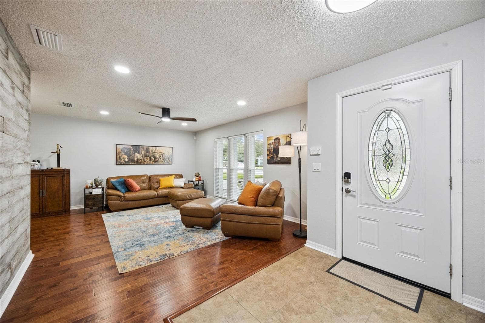Single Family Residence at 207 HARROGATE PL, LONGWOOD, photo 6 of 35