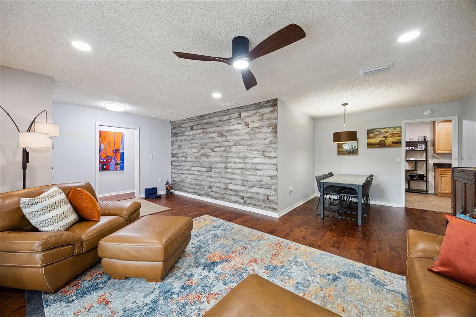 Single Family Residence at 207 HARROGATE PL, LONGWOOD, photo 10 of 35