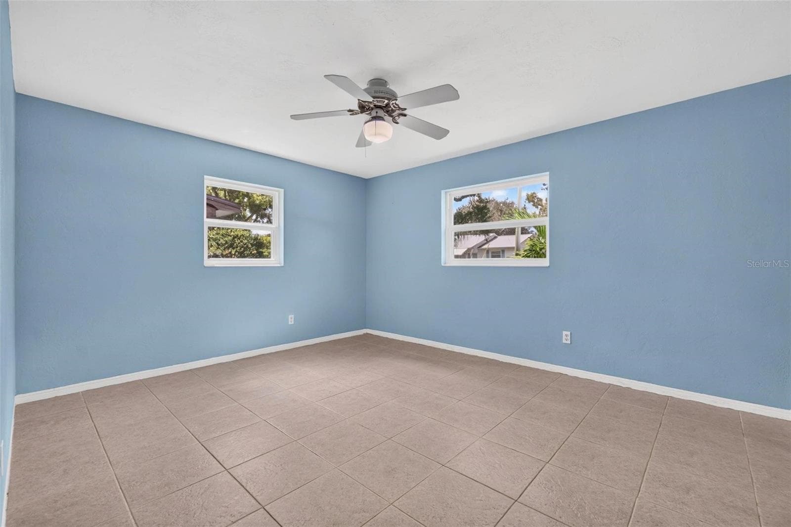 Single Family Residence at 508 2ND ST SW, LARGO, photo 11 of 25