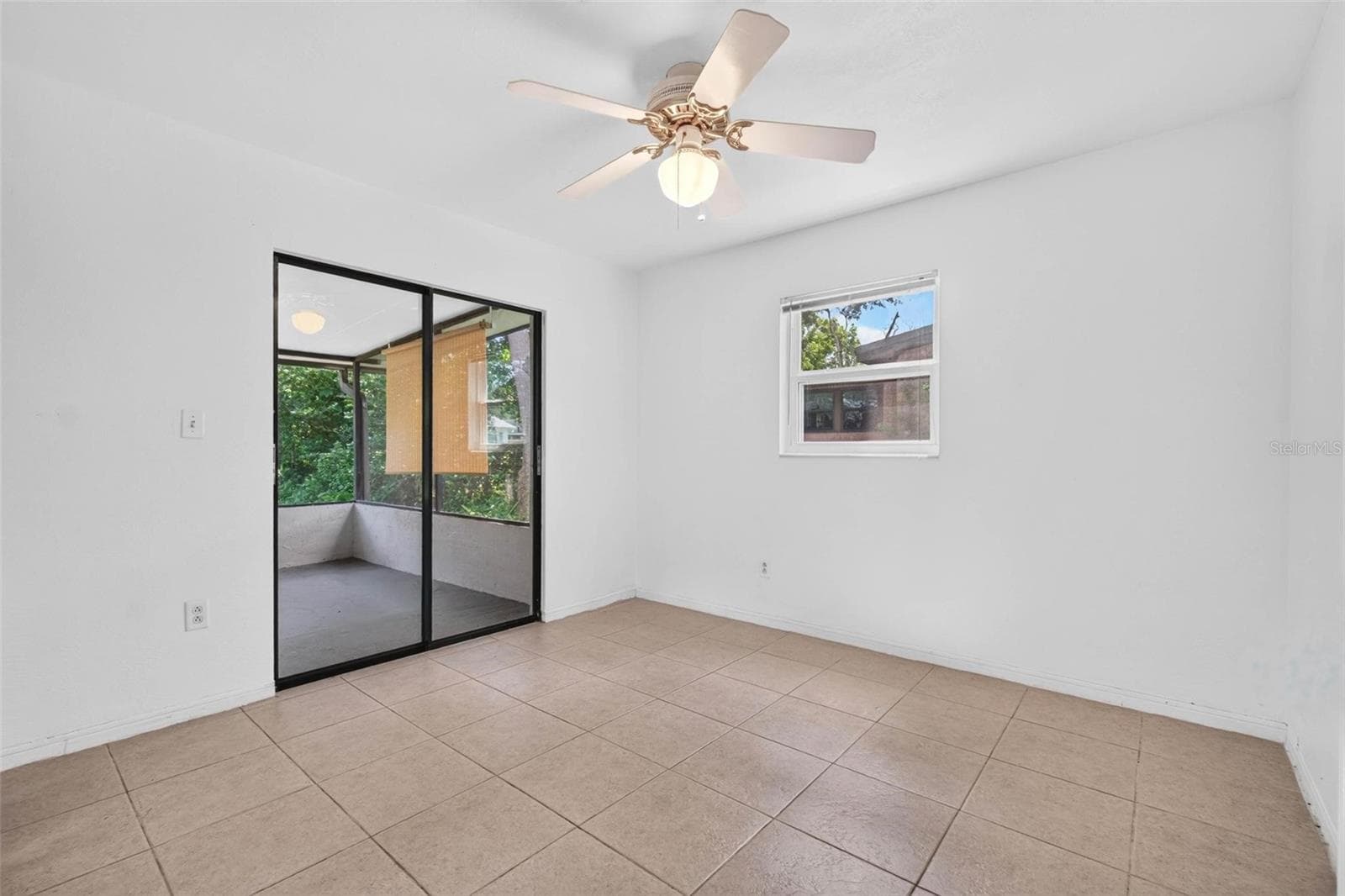 Single Family Residence at 508 2ND ST SW, LARGO, photo 13 of 25