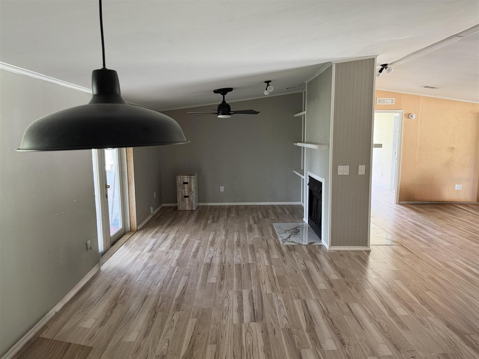 Manufactured Home at 13351 SE 101ST PL, DUNNELLON, photo 10 of 36
