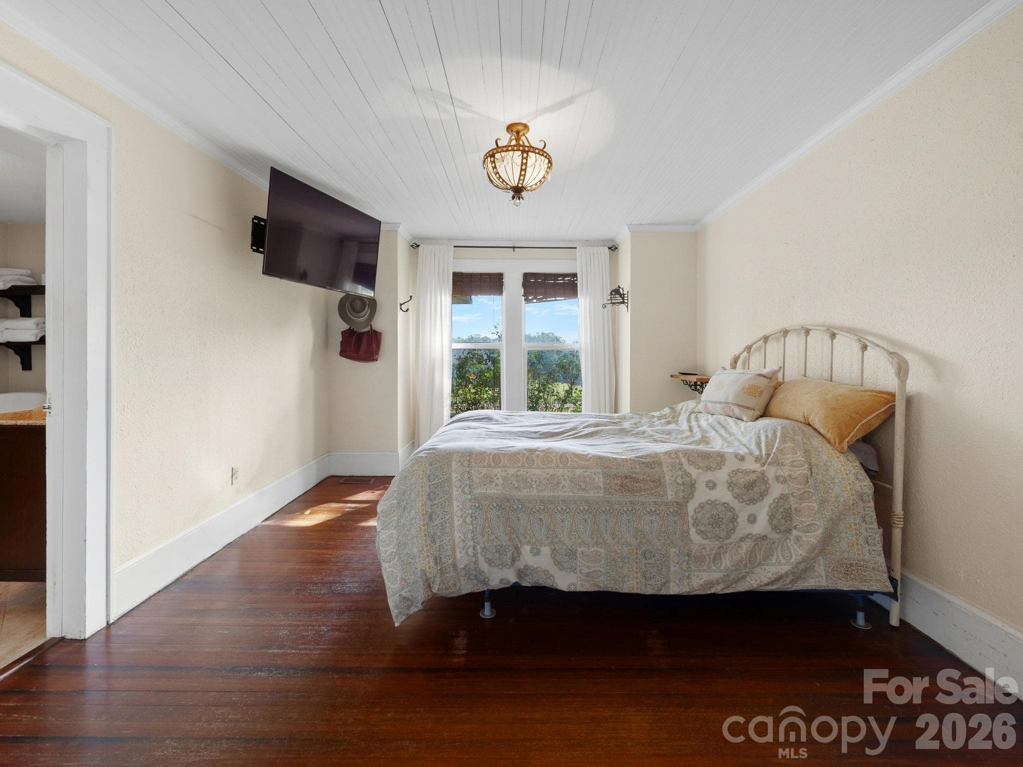 Primary bedroom ensuite - 157 J A Hampton Road, Rutherfordton
