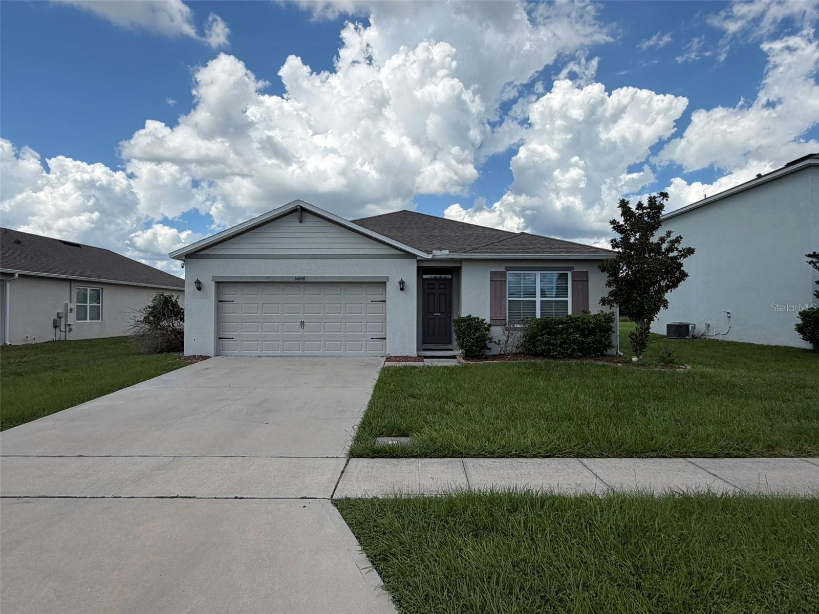 Single Family Residence at 5606 WESTERN SUN DR, ST CLOUD, photo 2 of 27