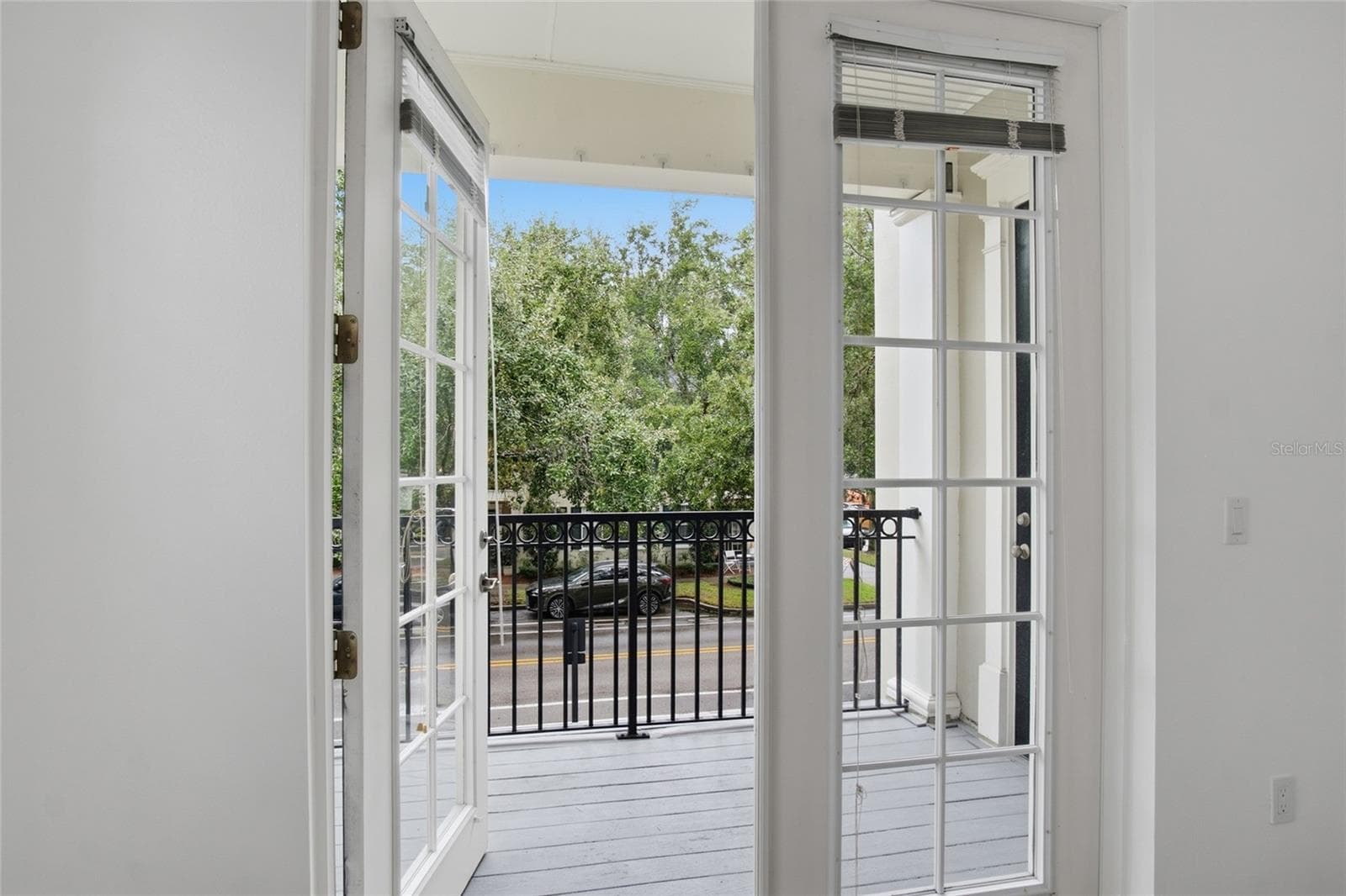 Triplex at 1579 LAKE BALDWIN LN, ORLANDO, photo 31 of 82
