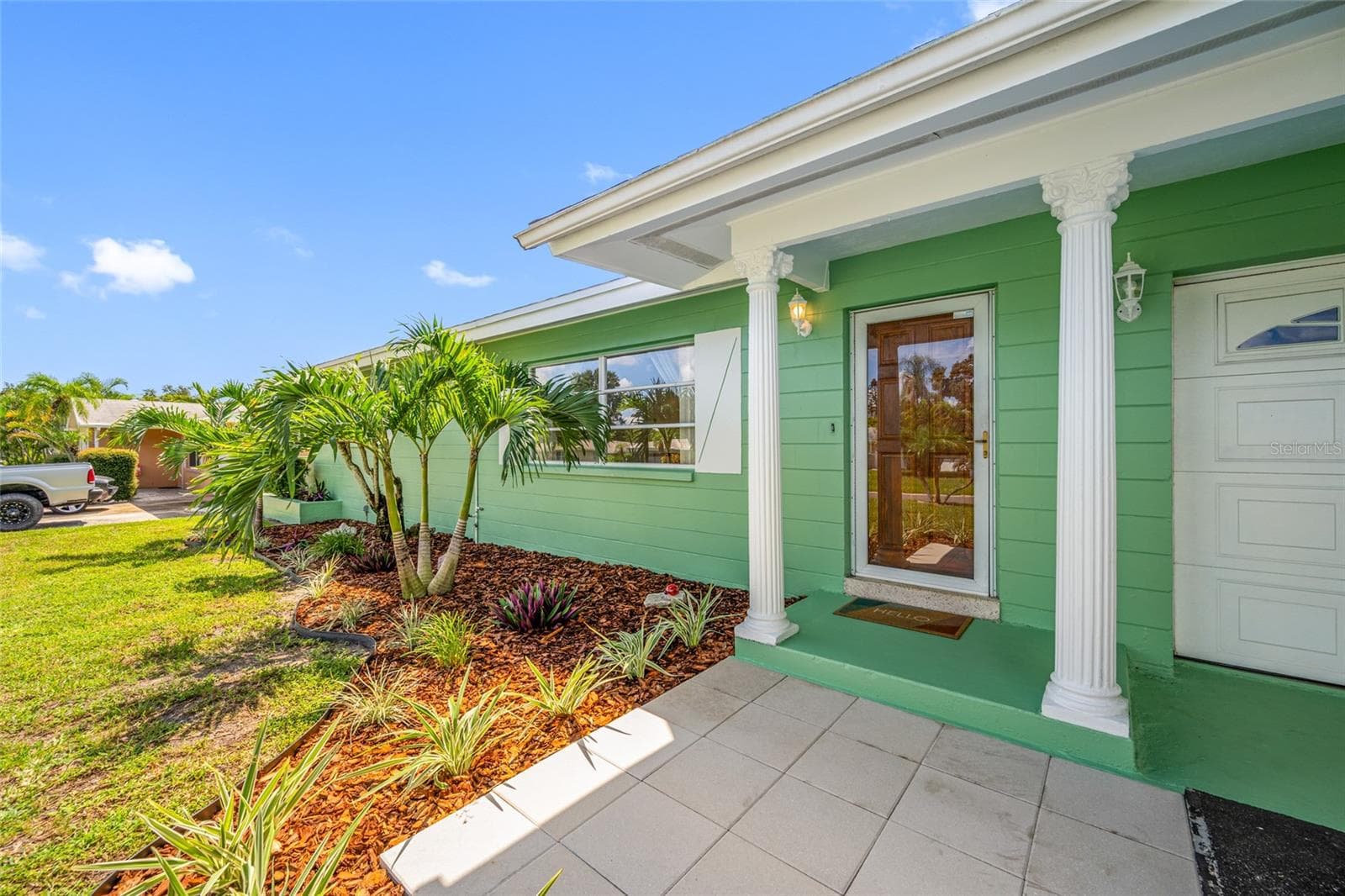 A welcoming porch entry for you, your friends, and family! - 11450 80TH AVE, SEMINOLE