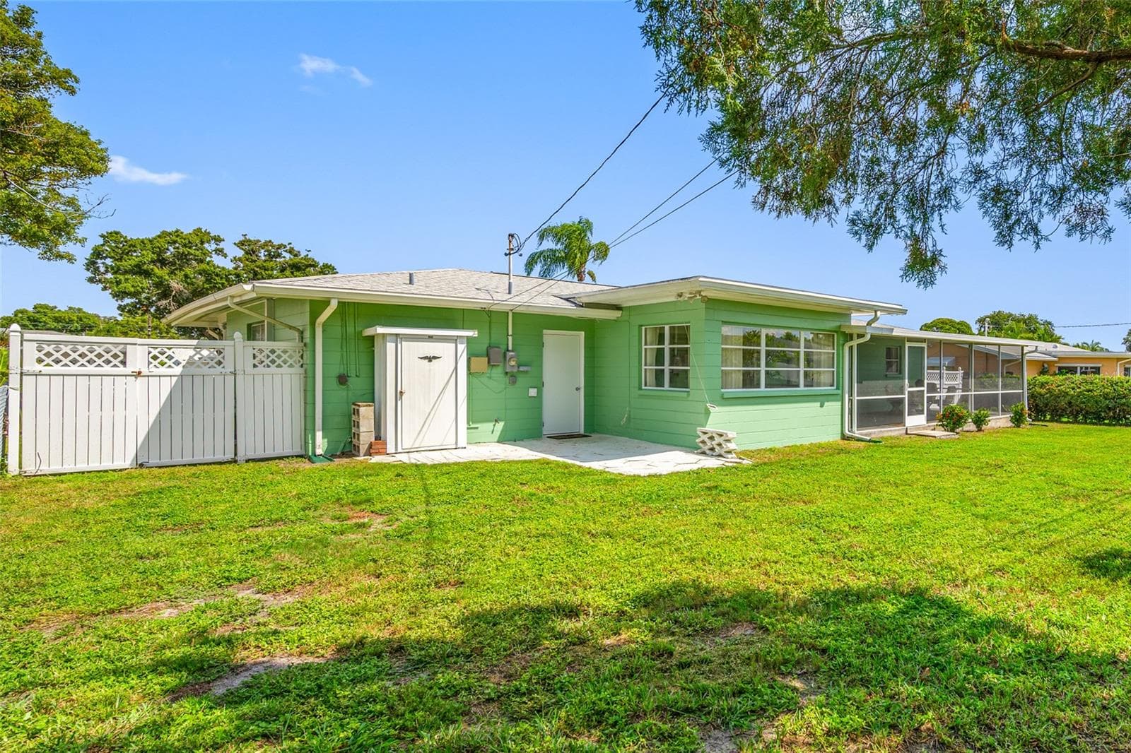 Single Family Residence at 11450 80TH AVE, SEMINOLE, photo 41 of 48