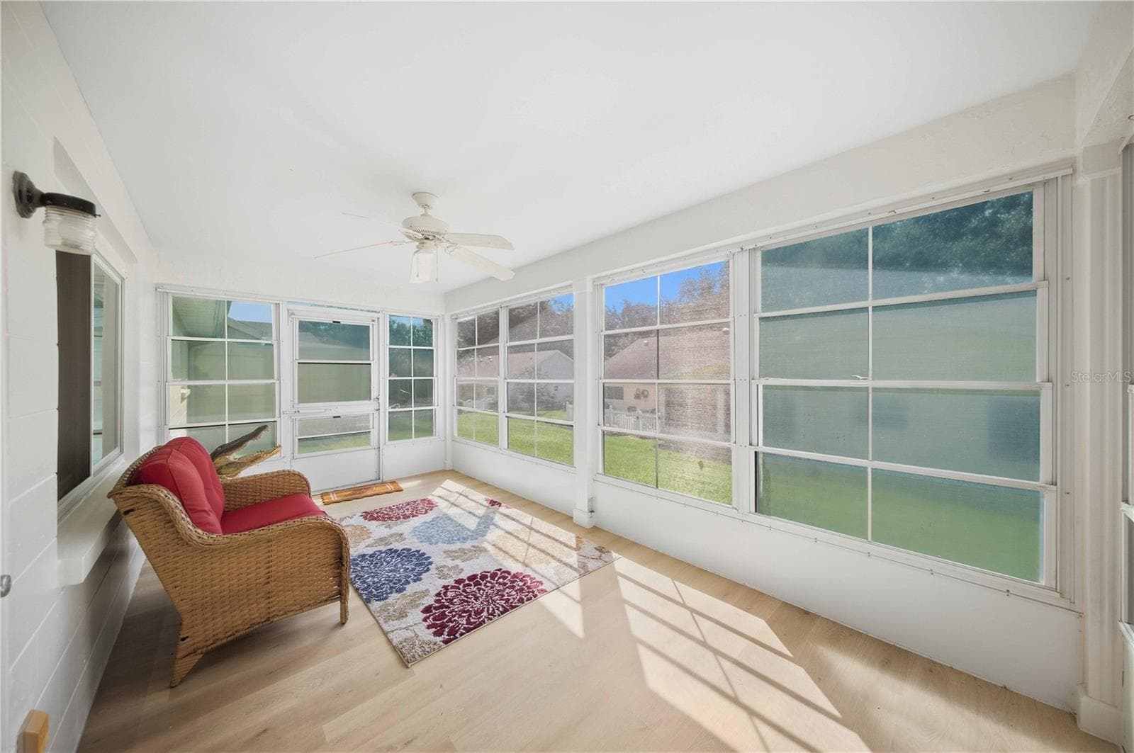 Spacious Enclosed Sunroom - 8552 SW 92ND LN #C, OCALA