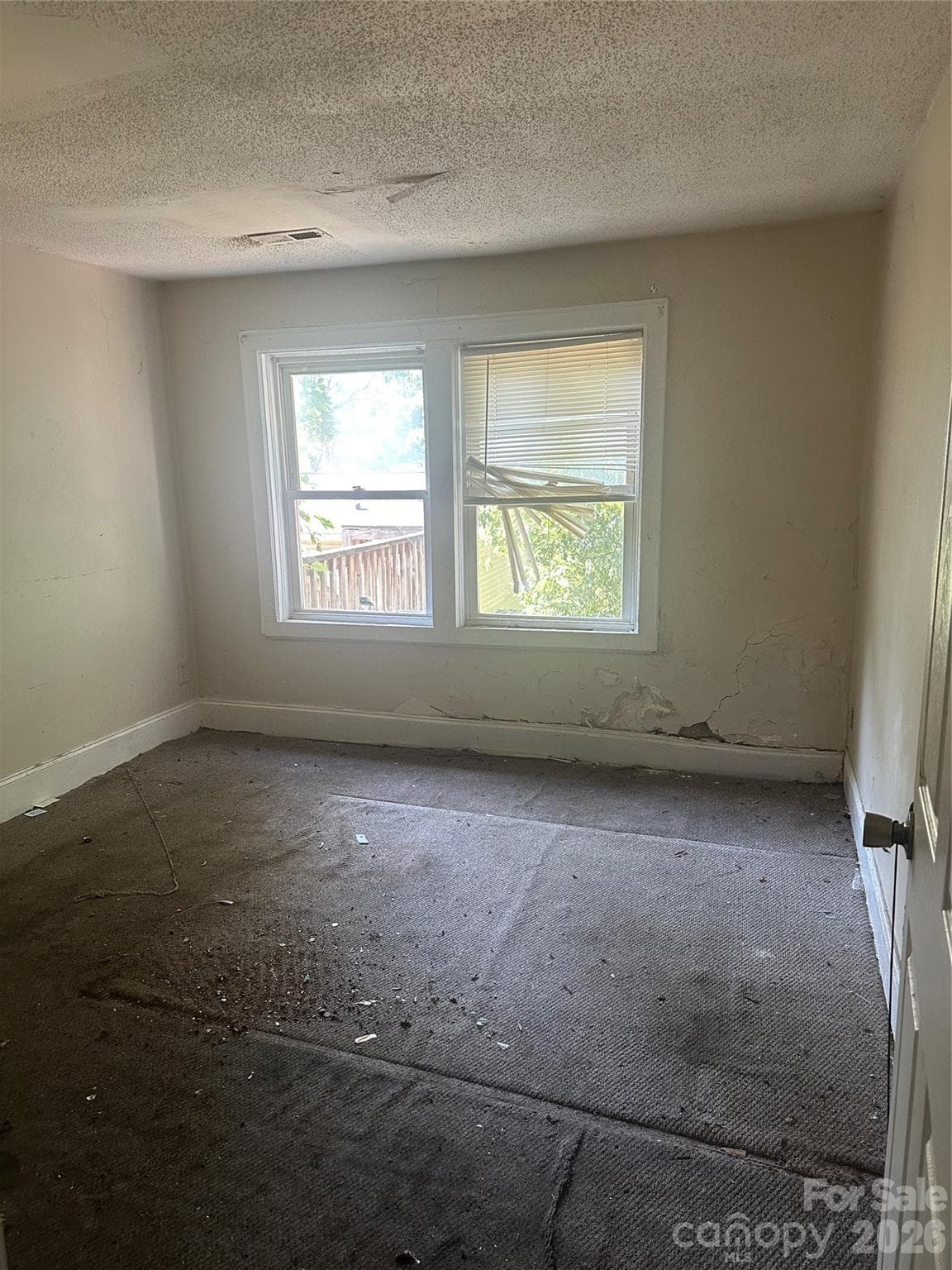 Duplex at 1028 Karendale Avenue, Charlotte, photo 9 of 14