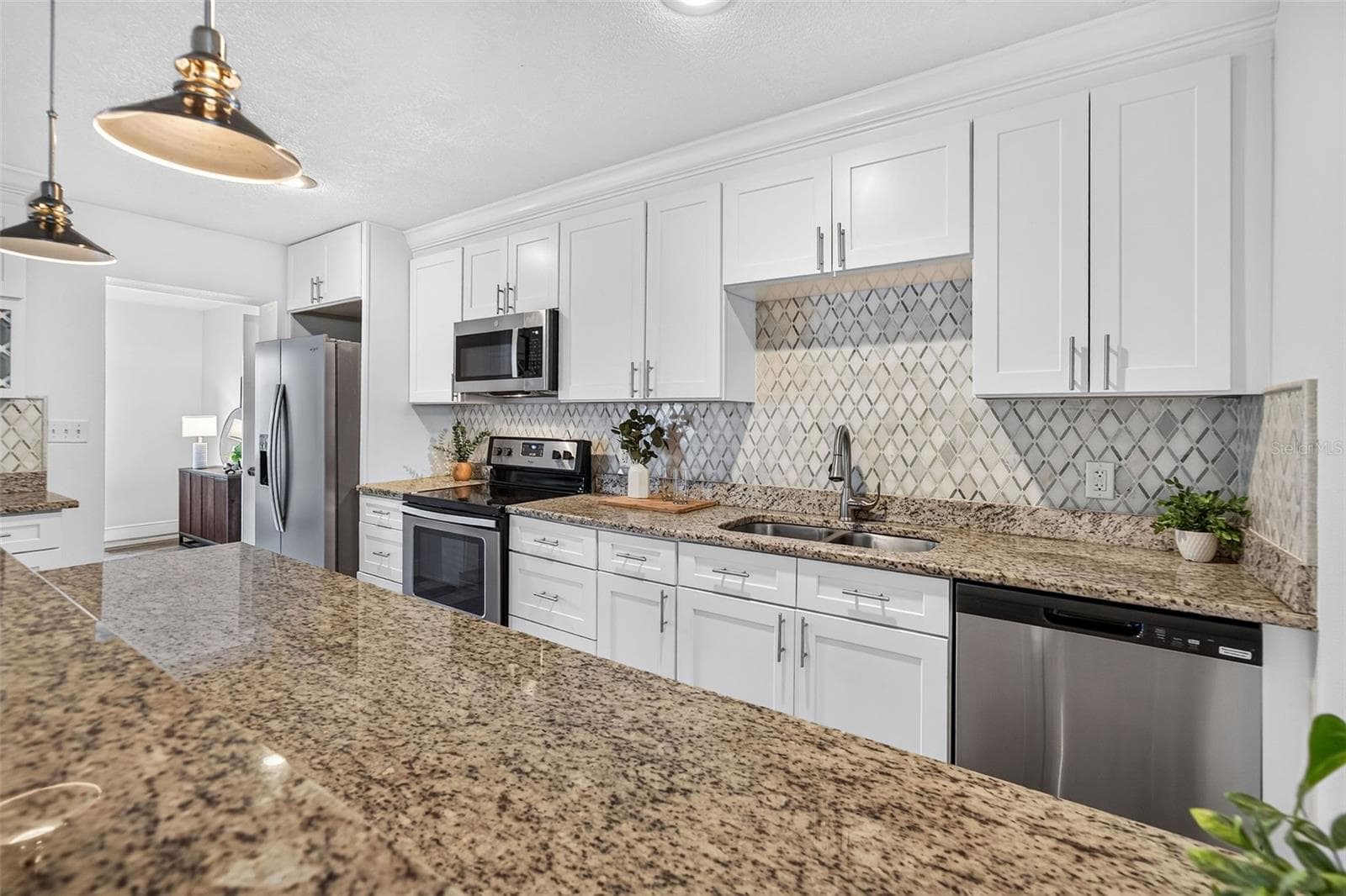 Single Family Residence at 2345 BROOKSHIRE AVE, WINTER PARK, photo 14 of 62