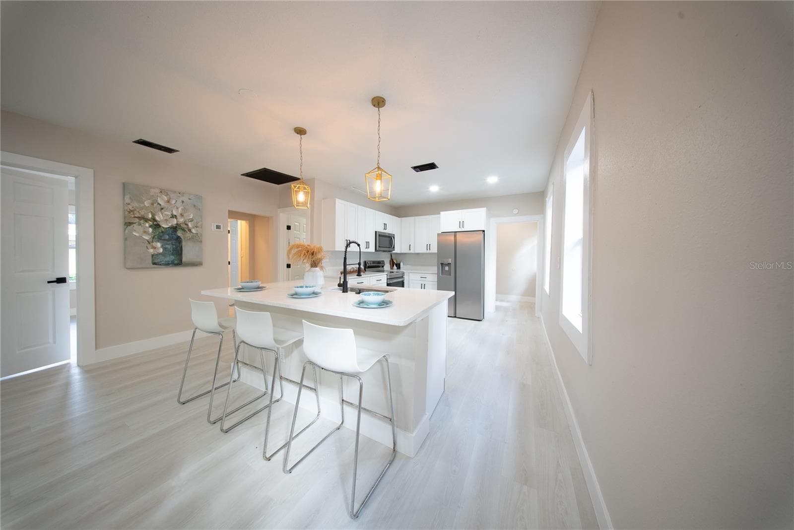 Single Family Residence at 922 E IDA ST, TAMPA, photo 11 of 38