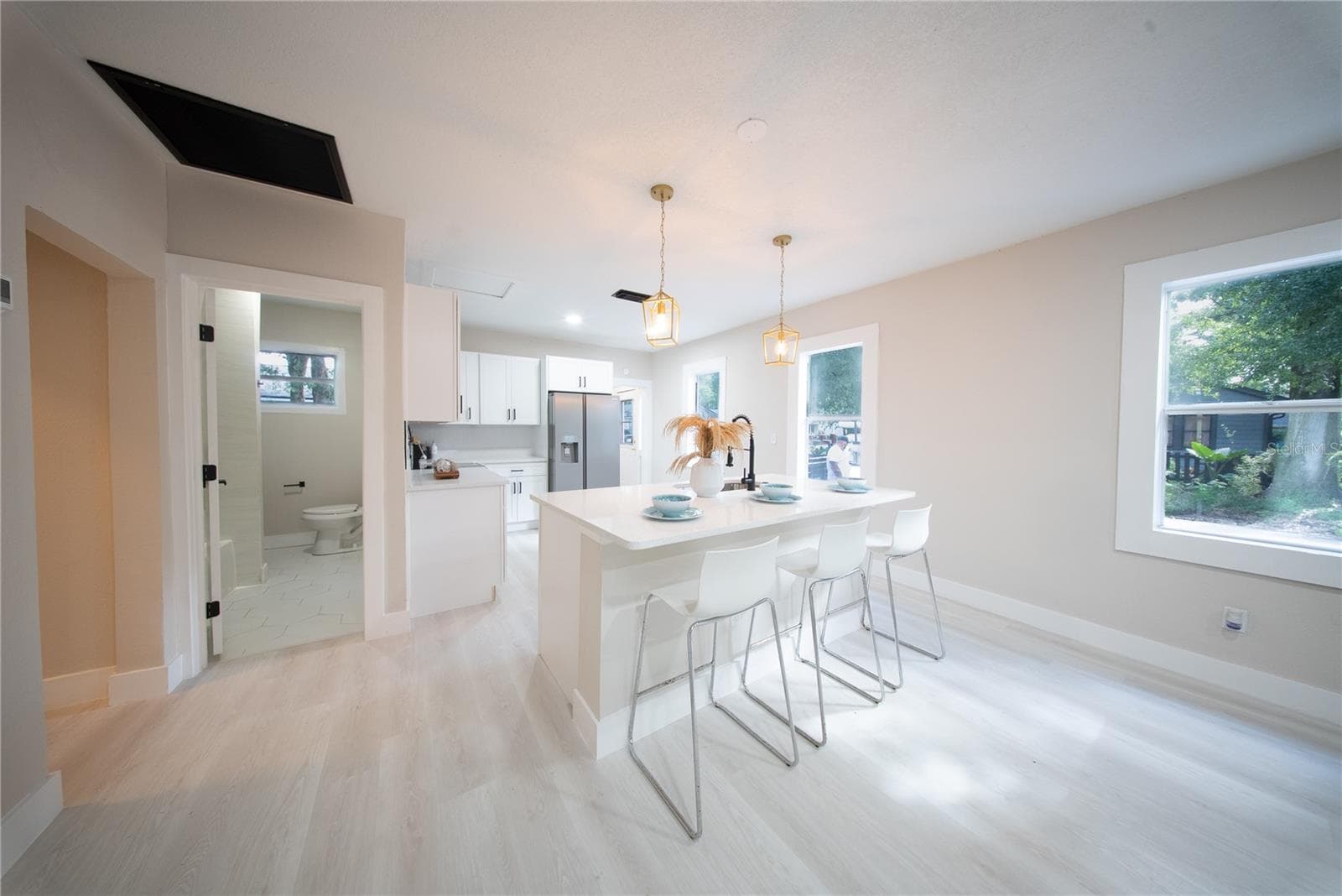 Single Family Residence at 922 E IDA ST, TAMPA, photo 13 of 38