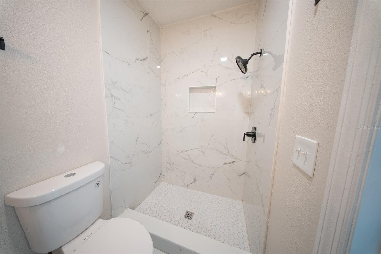 Single Family Residence at 922 E IDA ST, TAMPA, photo 21 of 38