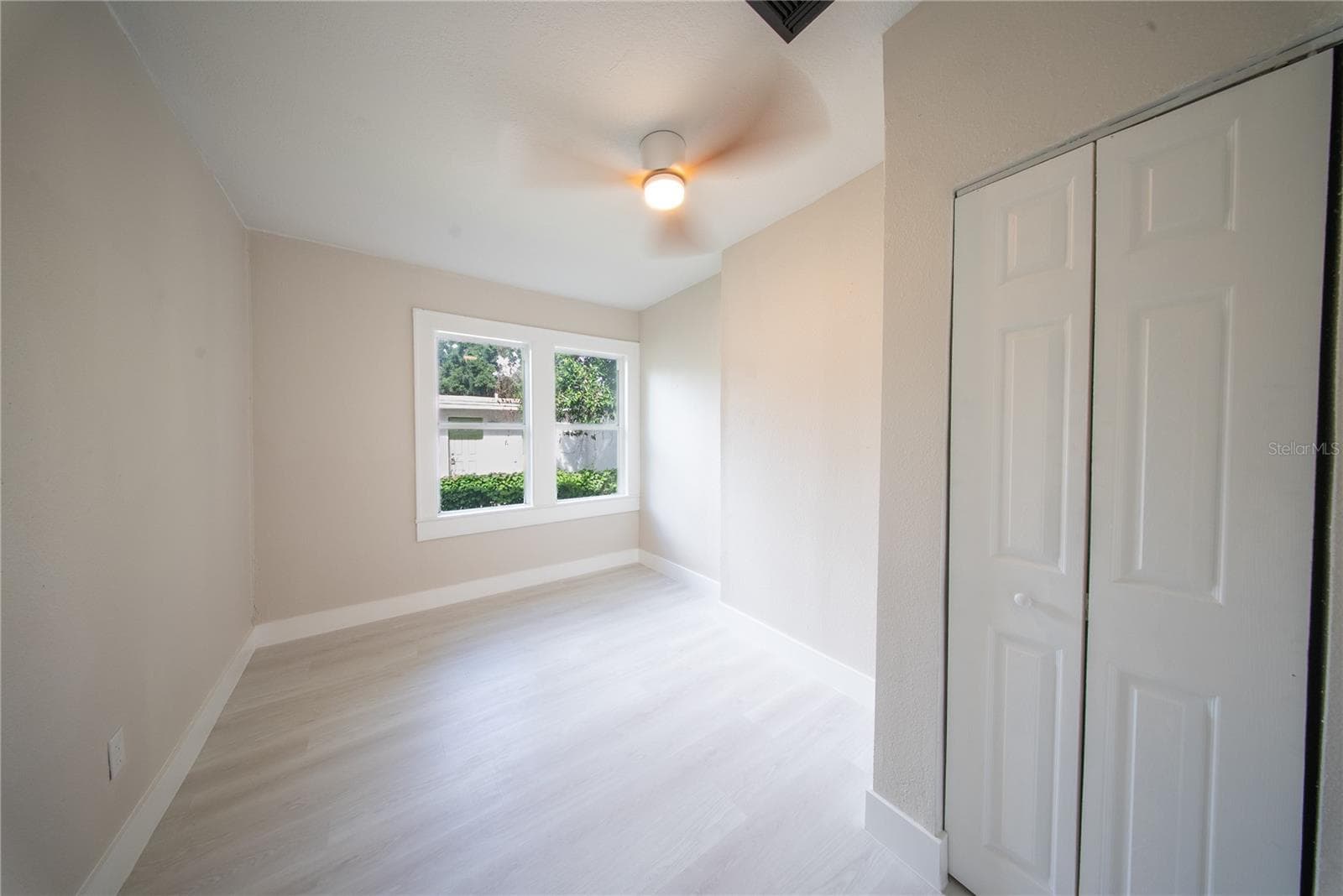 Single Family Residence at 922 E IDA ST, TAMPA, photo 24 of 38