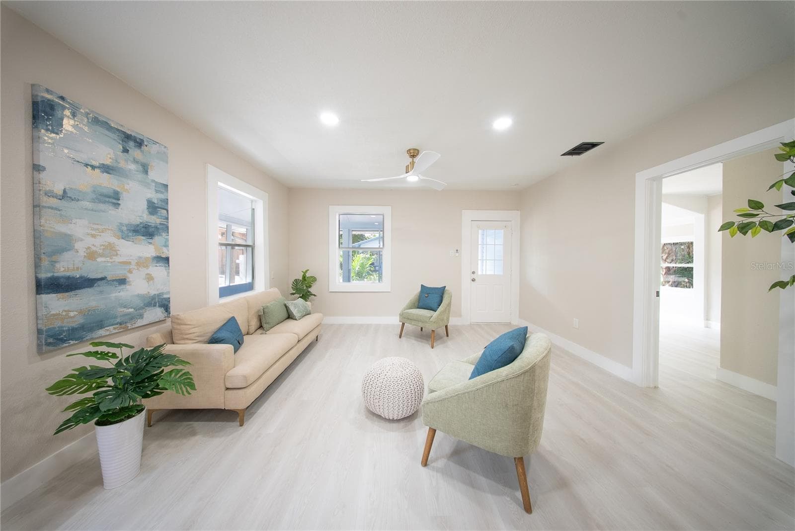 Single Family Residence at 922 E IDA ST, TAMPA, photo 37 of 38