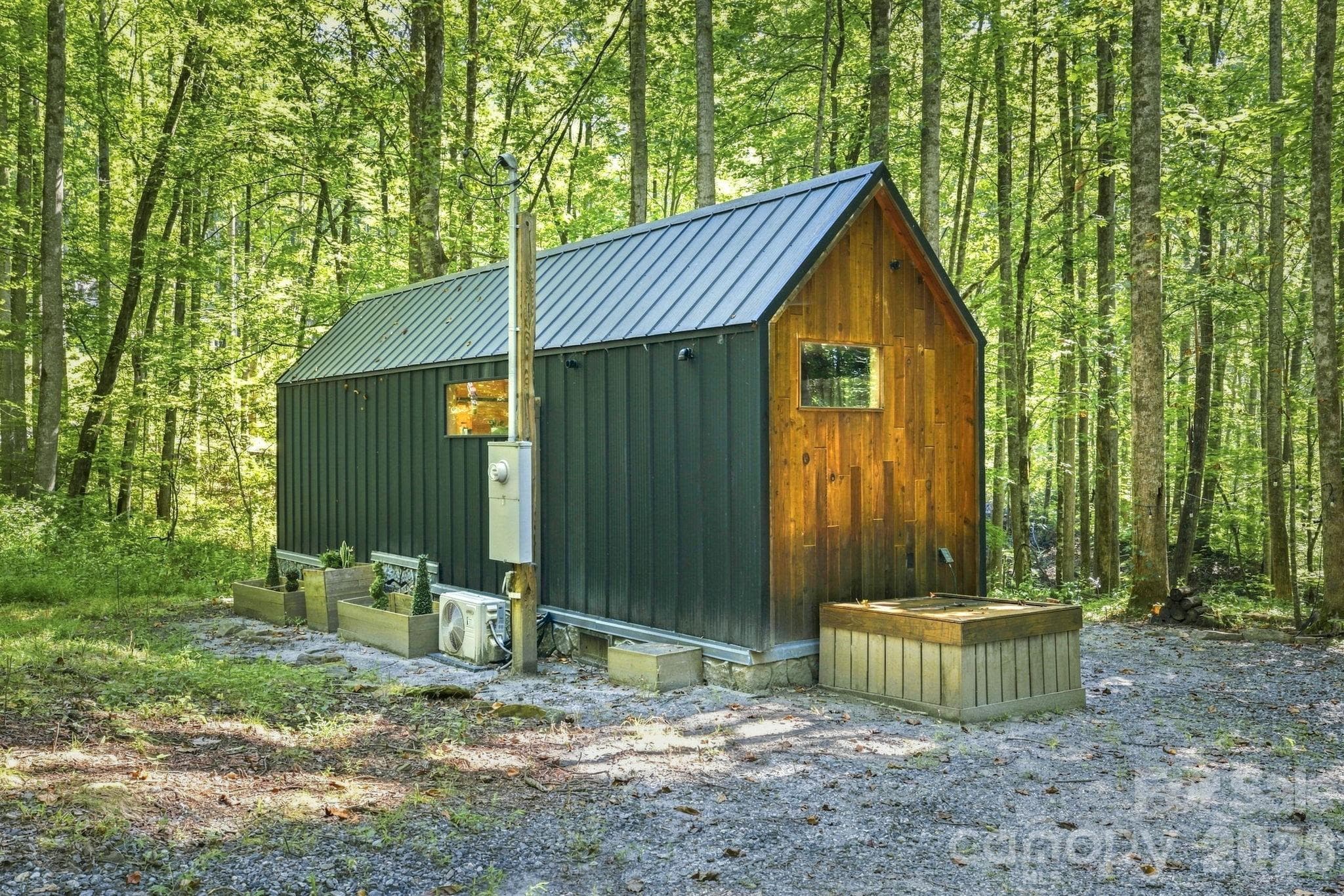 145 Kingfisher Lane