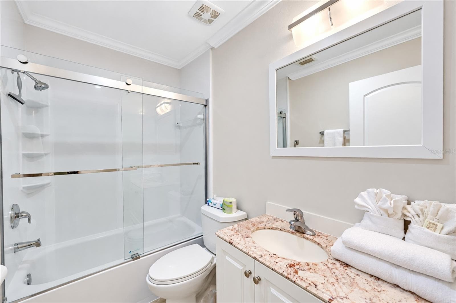 Condo - Hotel at 4420 46TH AVE W #202, BRADENTON, photo 33 of 40