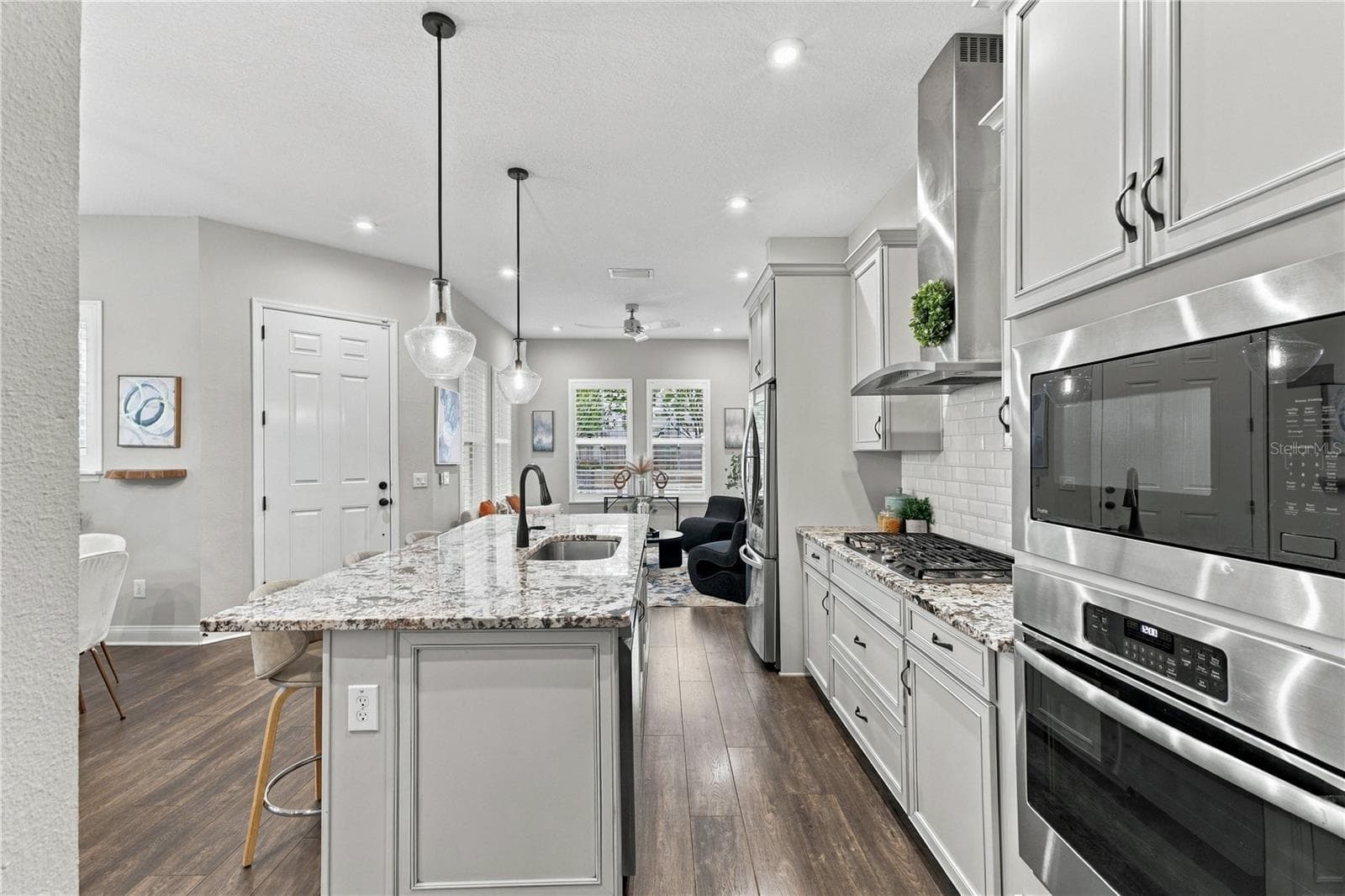 Single Family Residence at 786 CANDLEBRUSH LN, LAKE MARY, photo 16 of 38