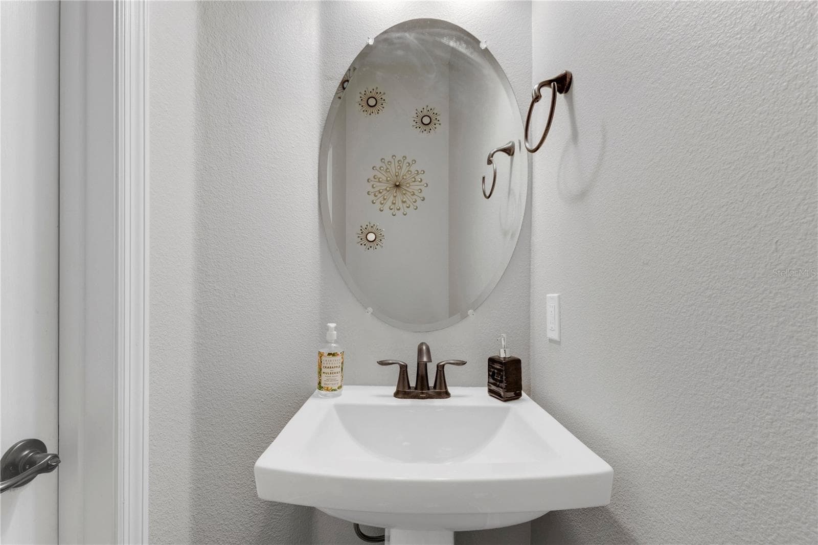 Single Family Residence at 786 CANDLEBRUSH LN, LAKE MARY, photo 17 of 38