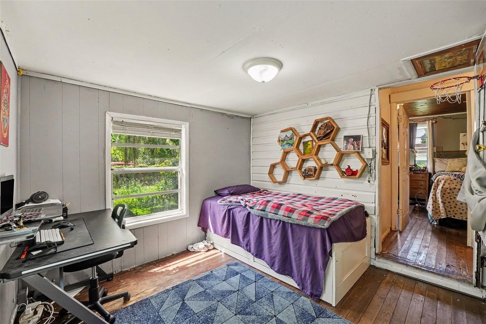 Single Family Residence at 1329 W OAK DR, LAKELAND, photo 6 of 18
