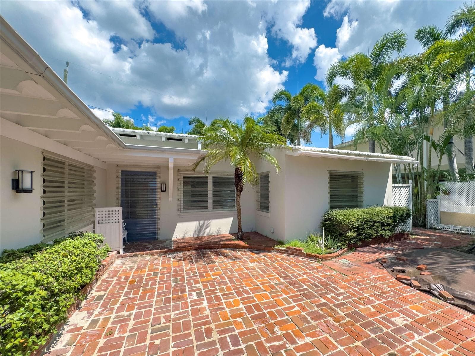 16107 GULF BLVD