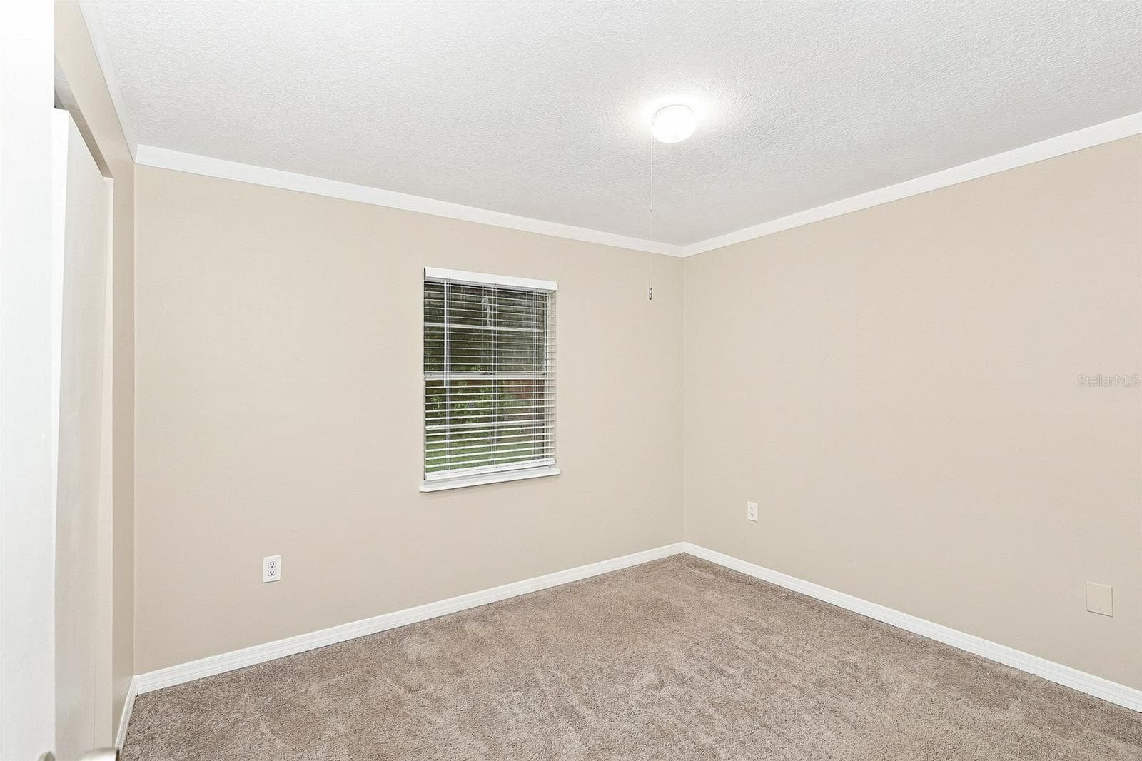 Single Family Residence at 855 KILLEARN BLVD, WINTER HAVEN, photo 9 of 20